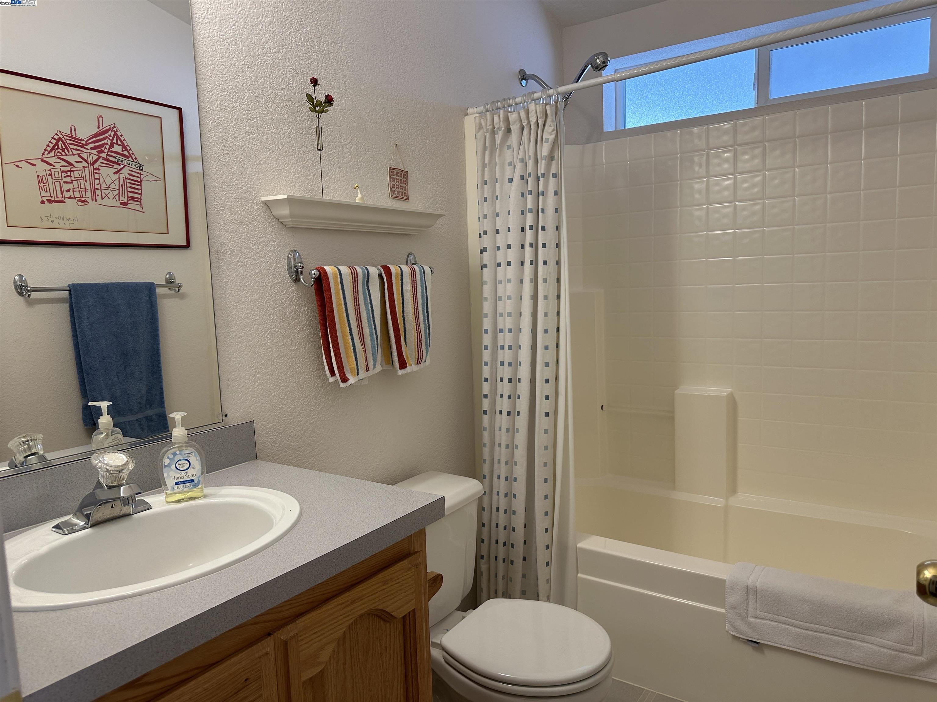 Detail Gallery Image 19 of 38 For 711 Old Canyon Rd #103,  Fremont,  CA 94536 - 3 Beds | 2 Baths