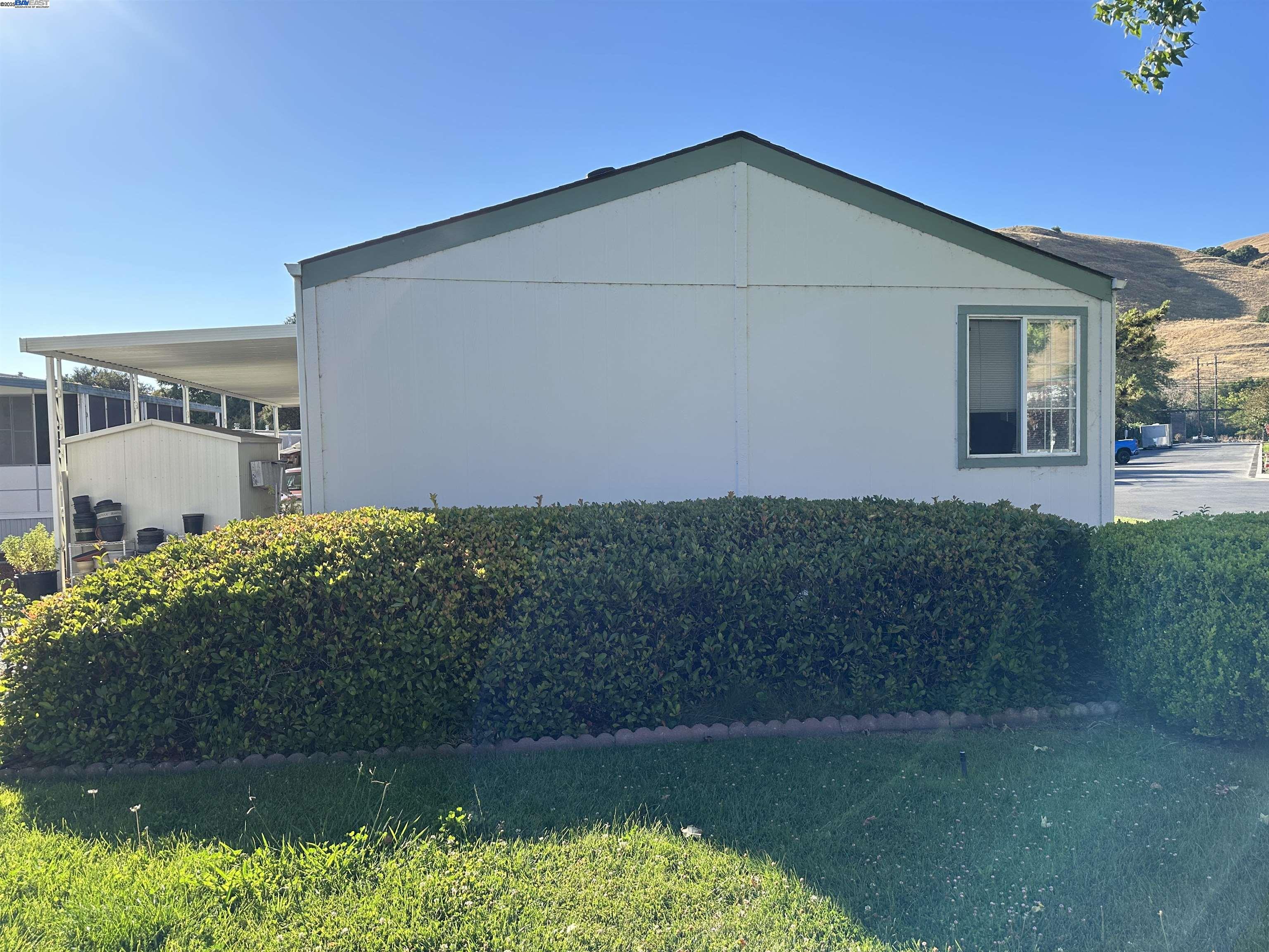 Detail Gallery Image 29 of 38 For 711 Old Canyon Rd #103,  Fremont,  CA 94536 - 3 Beds | 2 Baths