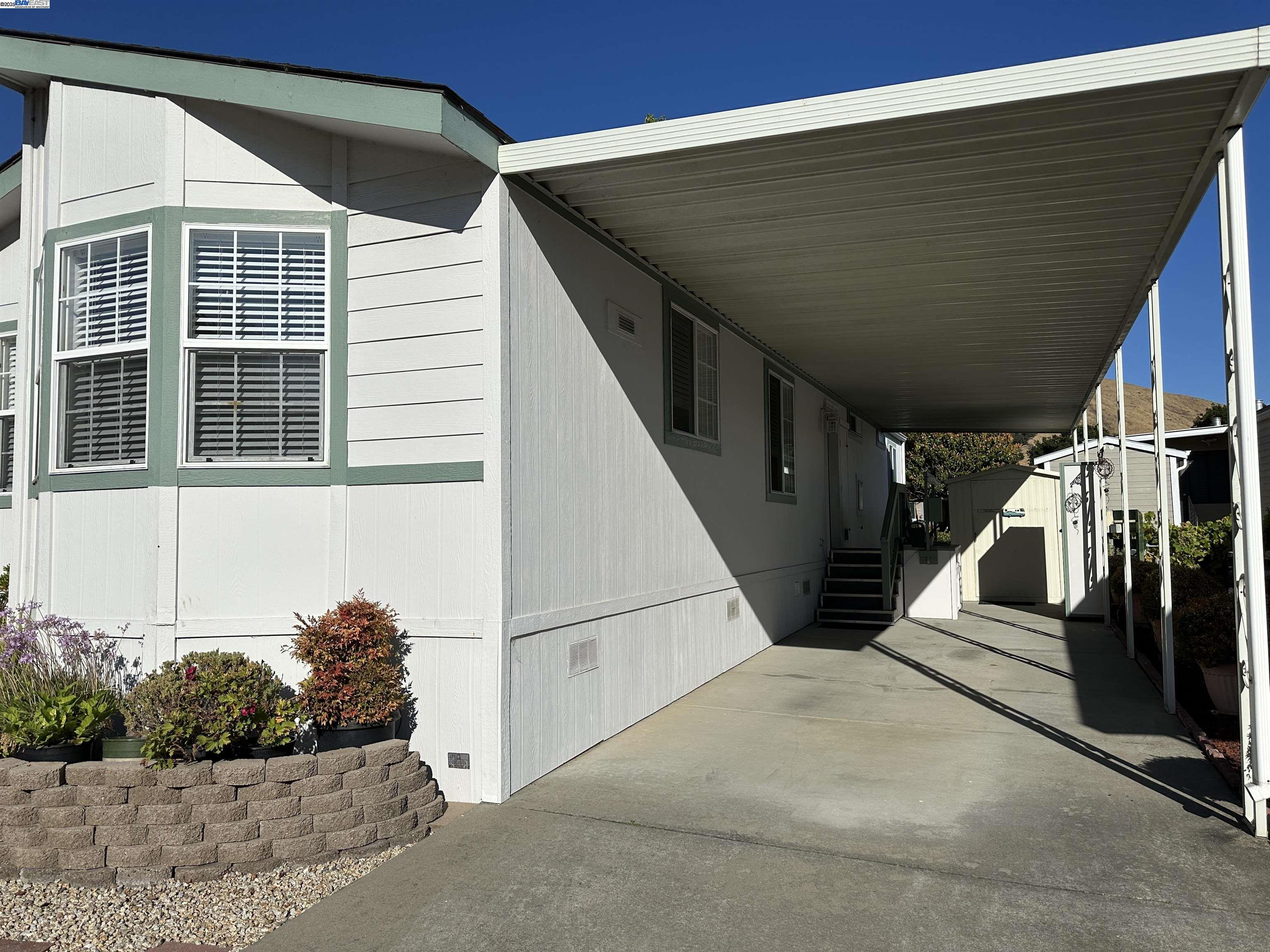 Detail Gallery Image 32 of 38 For 711 Old Canyon Rd #103,  Fremont,  CA 94536 - 3 Beds | 2 Baths