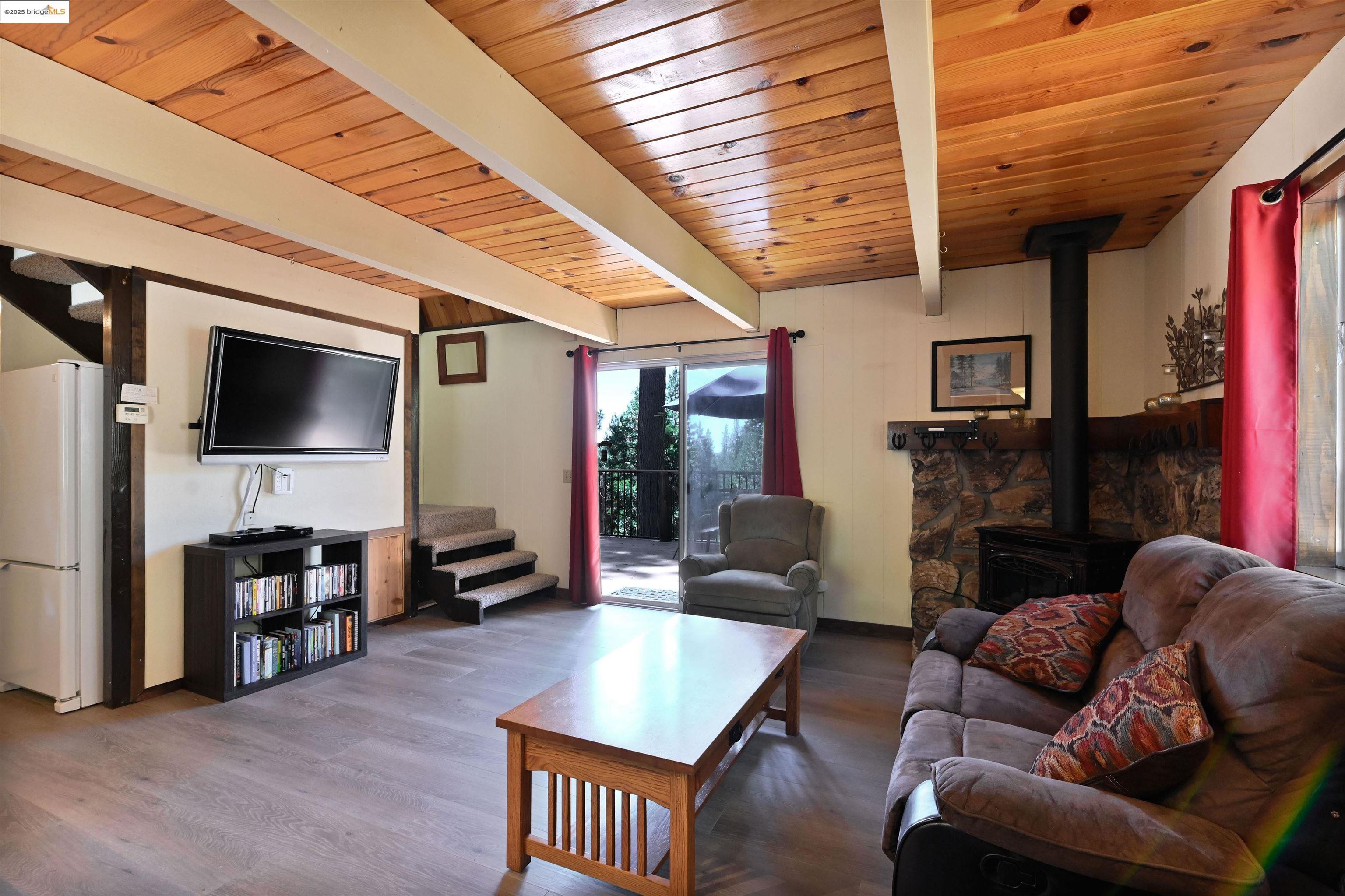 Detail Gallery Image 14 of 41 For 29301 Lassen Dr, Cold Springs,  CA 95335 - 3 Beds | 2 Baths