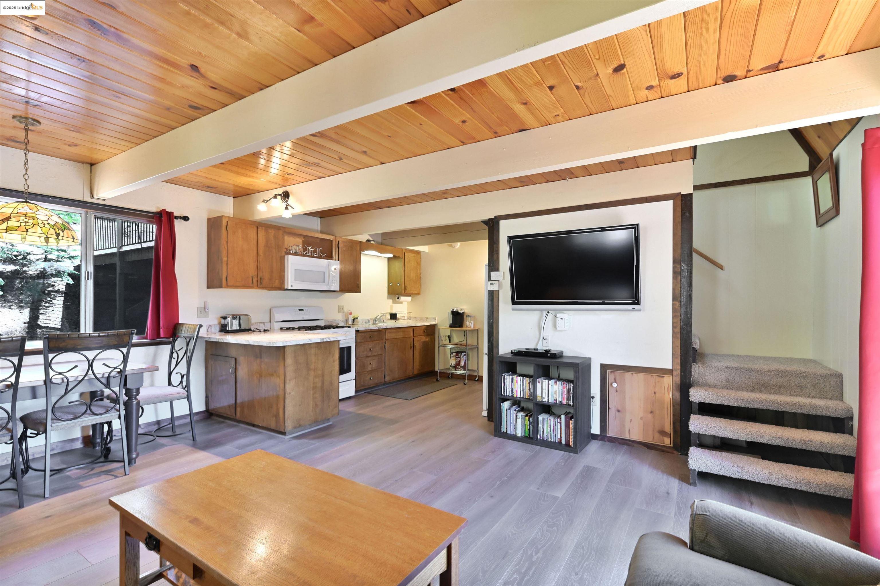 Detail Gallery Image 17 of 41 For 29301 Lassen Dr, Cold Springs,  CA 95335 - 3 Beds | 2 Baths