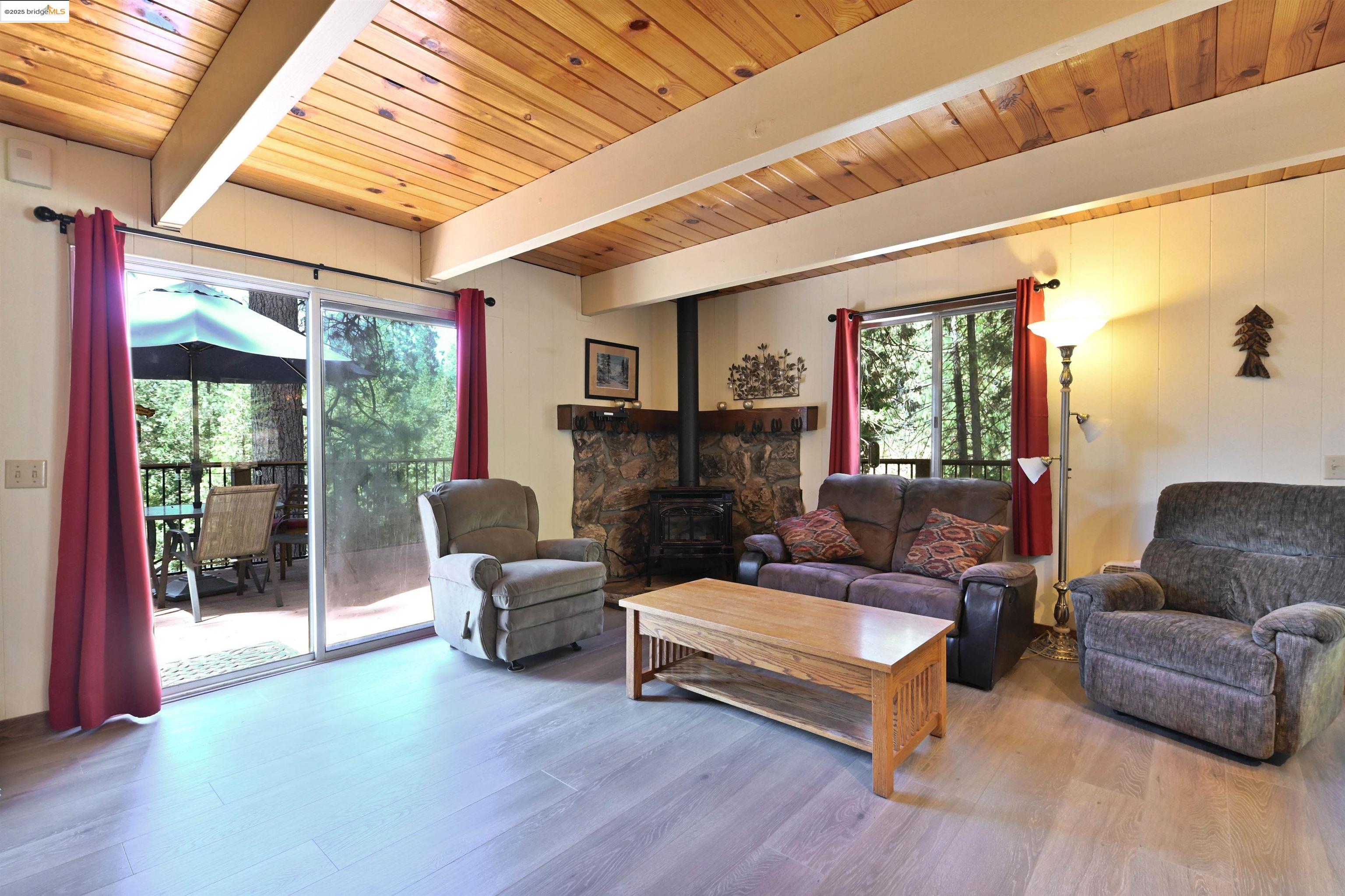 Detail Gallery Image 24 of 41 For 29301 Lassen Dr, Cold Springs,  CA 95335 - 3 Beds | 2 Baths