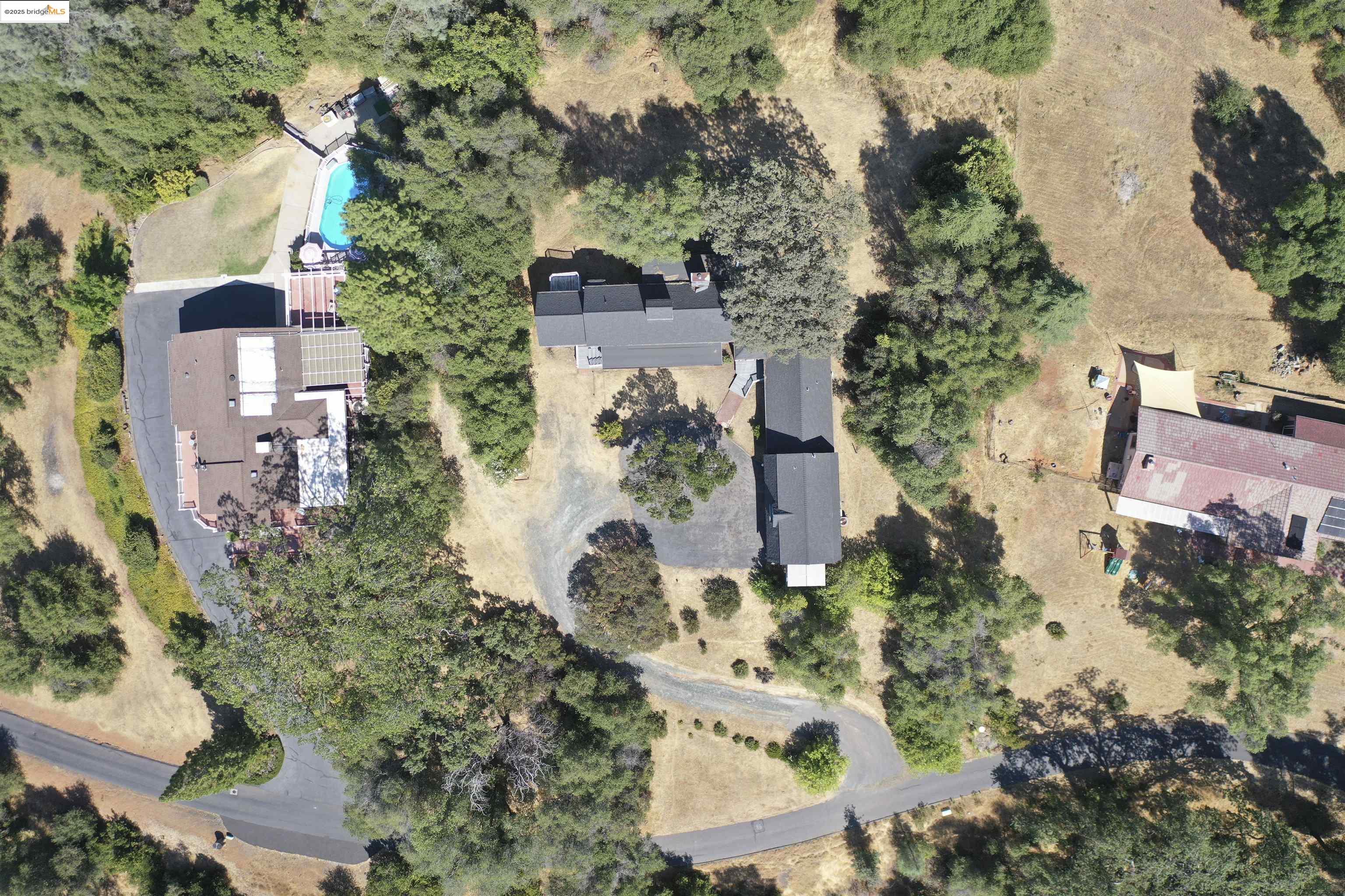 Detail Gallery Image 17 of 52 For 23273 Isabella Ct, Columbia,  CA 95310 - 3 Beds | 3 Baths