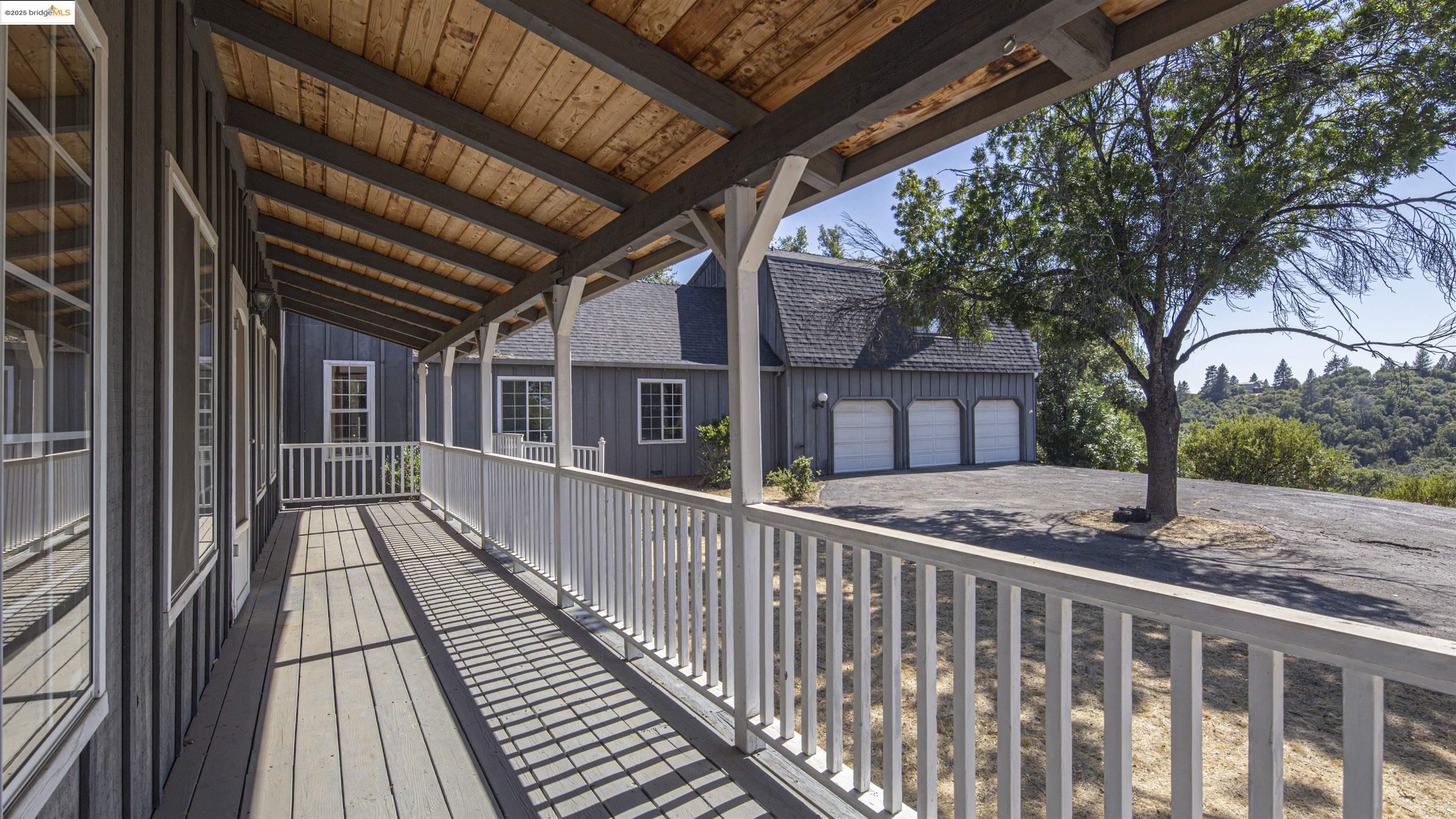 Detail Gallery Image 21 of 52 For 23273 Isabella Ct, Columbia,  CA 95310 - 3 Beds | 3 Baths