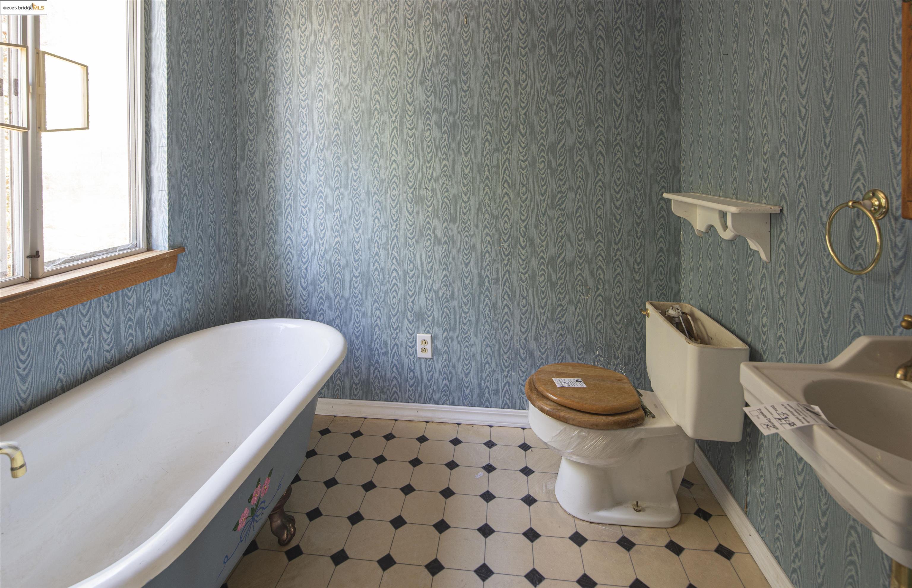 Detail Gallery Image 35 of 52 For 23273 Isabella Ct, Columbia,  CA 95310 - 3 Beds | 3 Baths