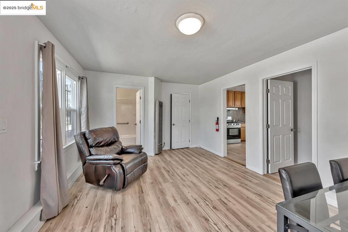 Detail Gallery Image 23 of 24 For 1715 9th Ave #UNIT C,  Oakland,  CA 94606 - 1 Beds | 1 Baths