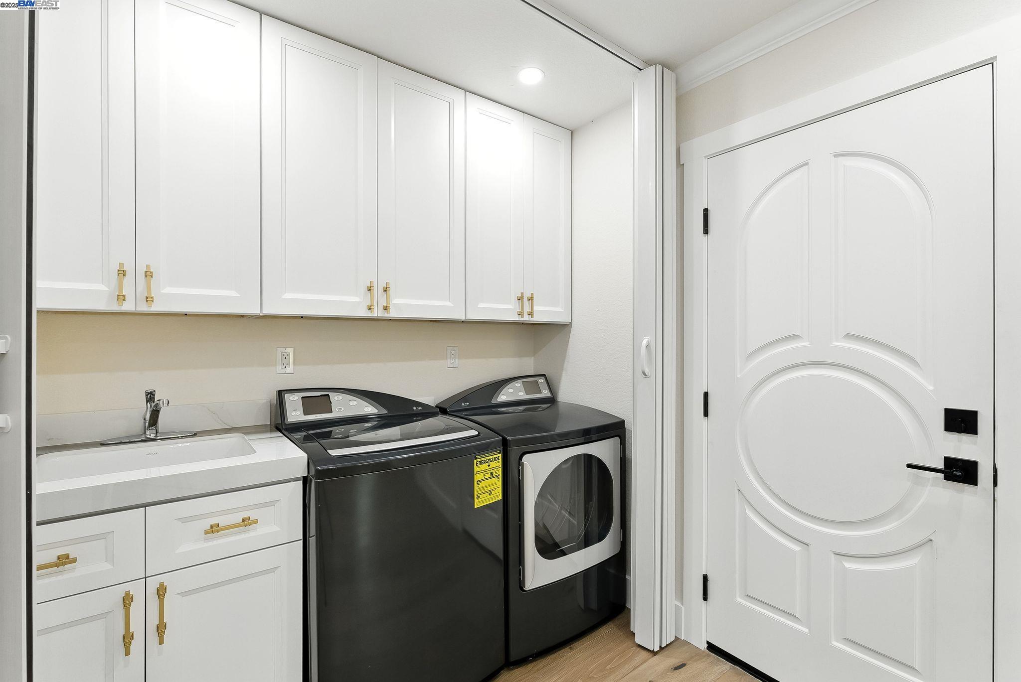 Detail Gallery Image 28 of 51 For 5701 Lewis Way, Concord,  CA 94521 - 4 Beds | 2/1 Baths