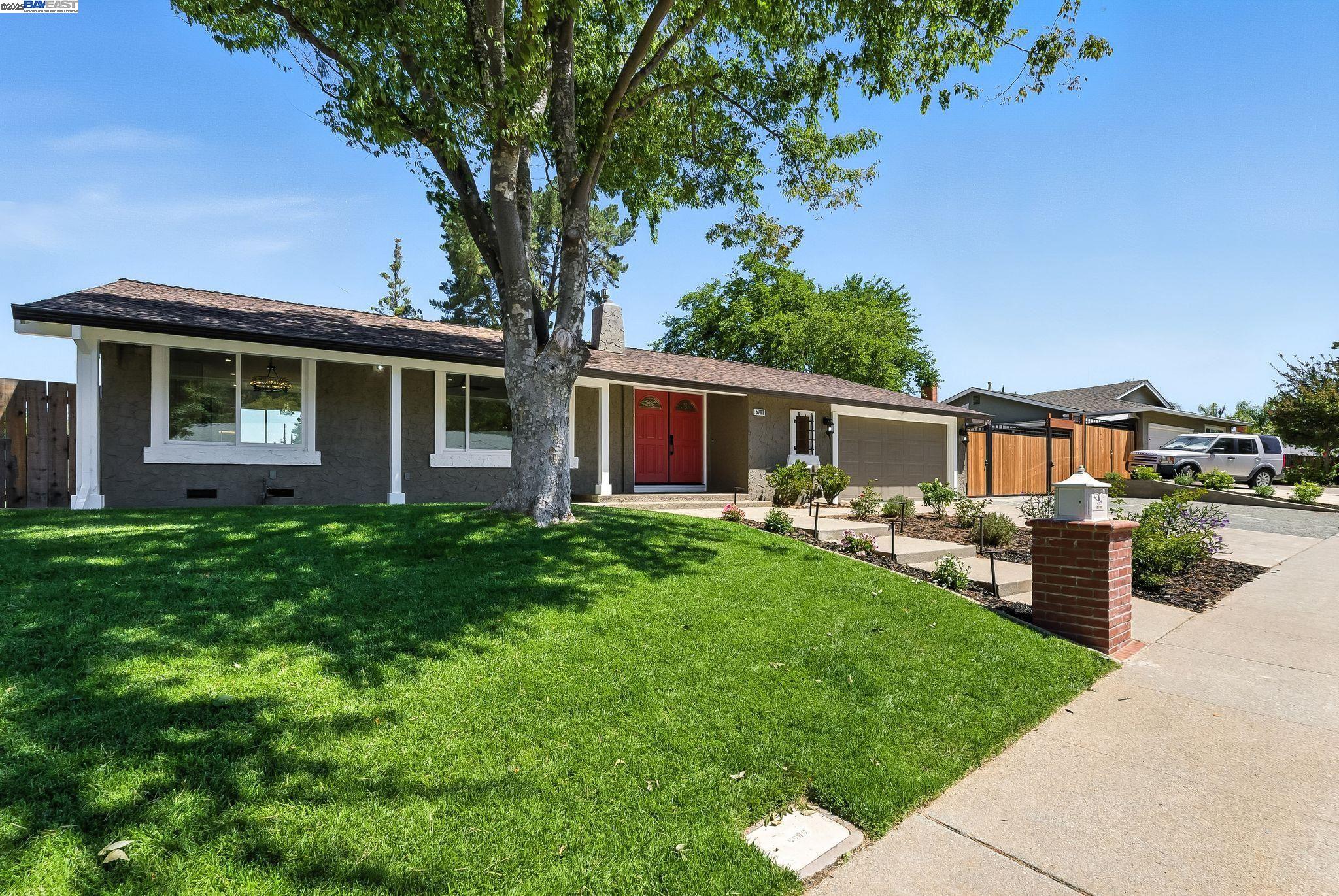 Detail Gallery Image 49 of 51 For 5701 Lewis Way, Concord,  CA 94521 - 4 Beds | 2/1 Baths