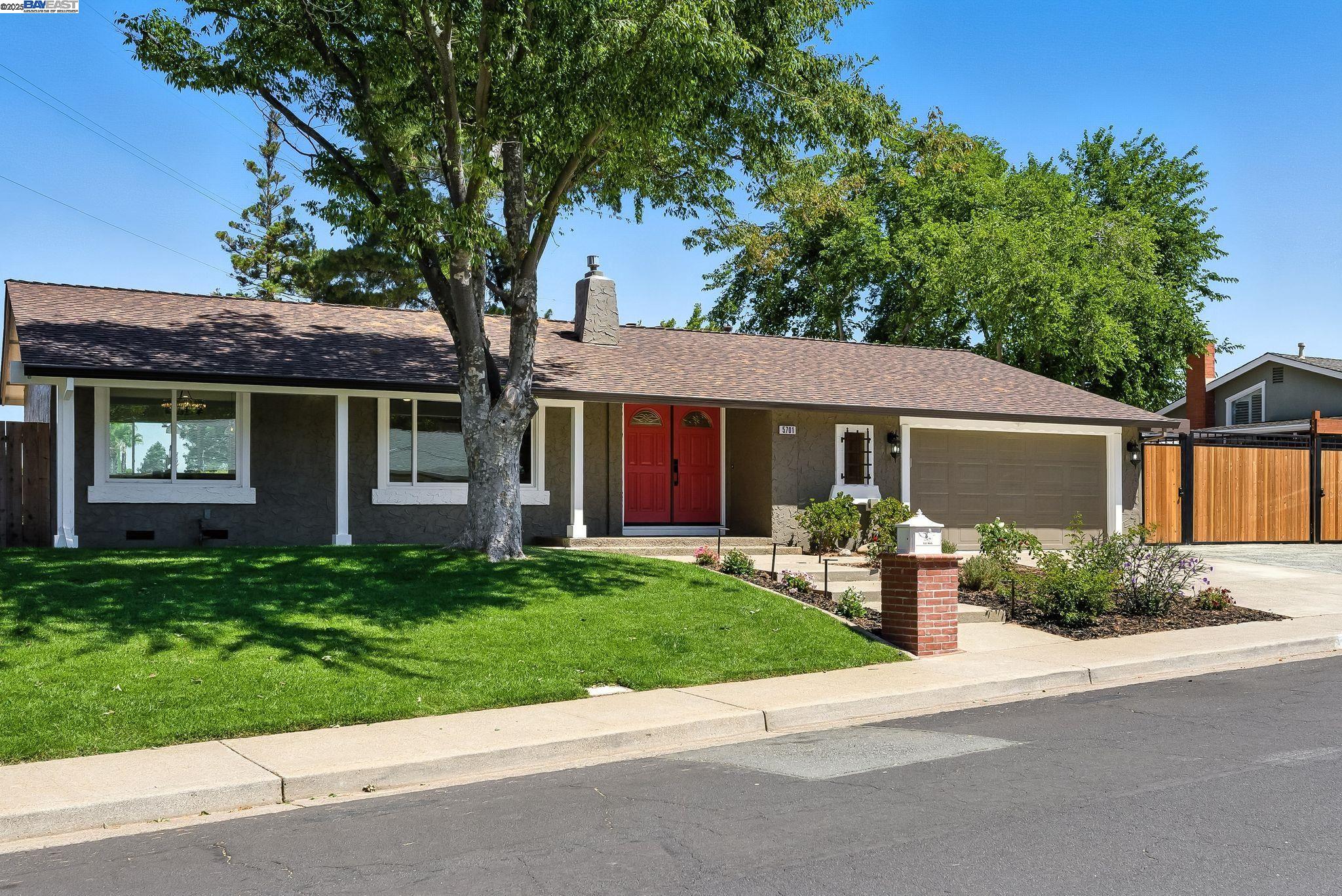 Detail Gallery Image 50 of 51 For 5701 Lewis Way, Concord,  CA 94521 - 4 Beds | 2/1 Baths