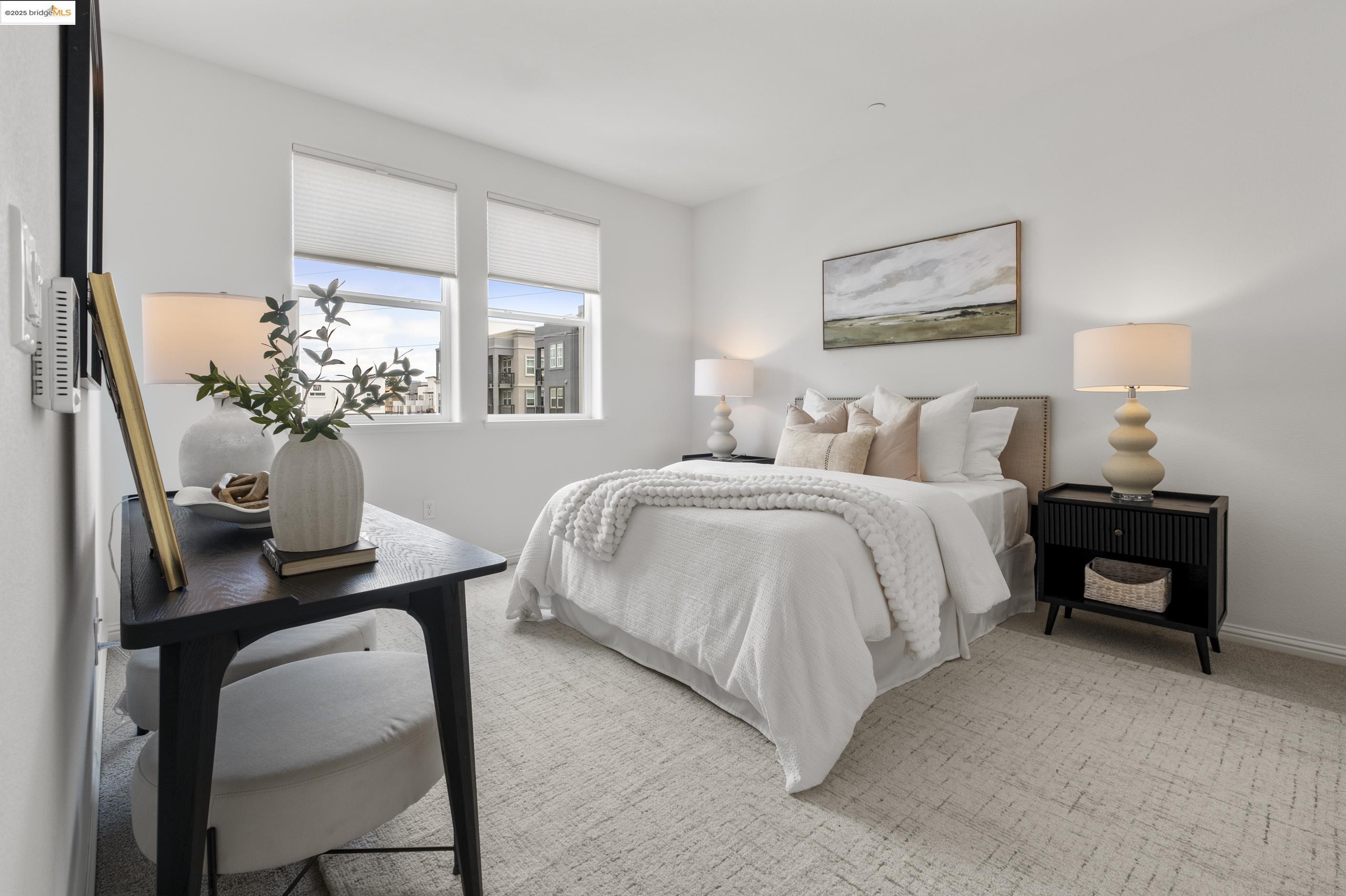 Detail Gallery Image 24 of 44 For 2818 Fifth Street, Alameda,  CA 94501 - 2 Beds | 2 Baths