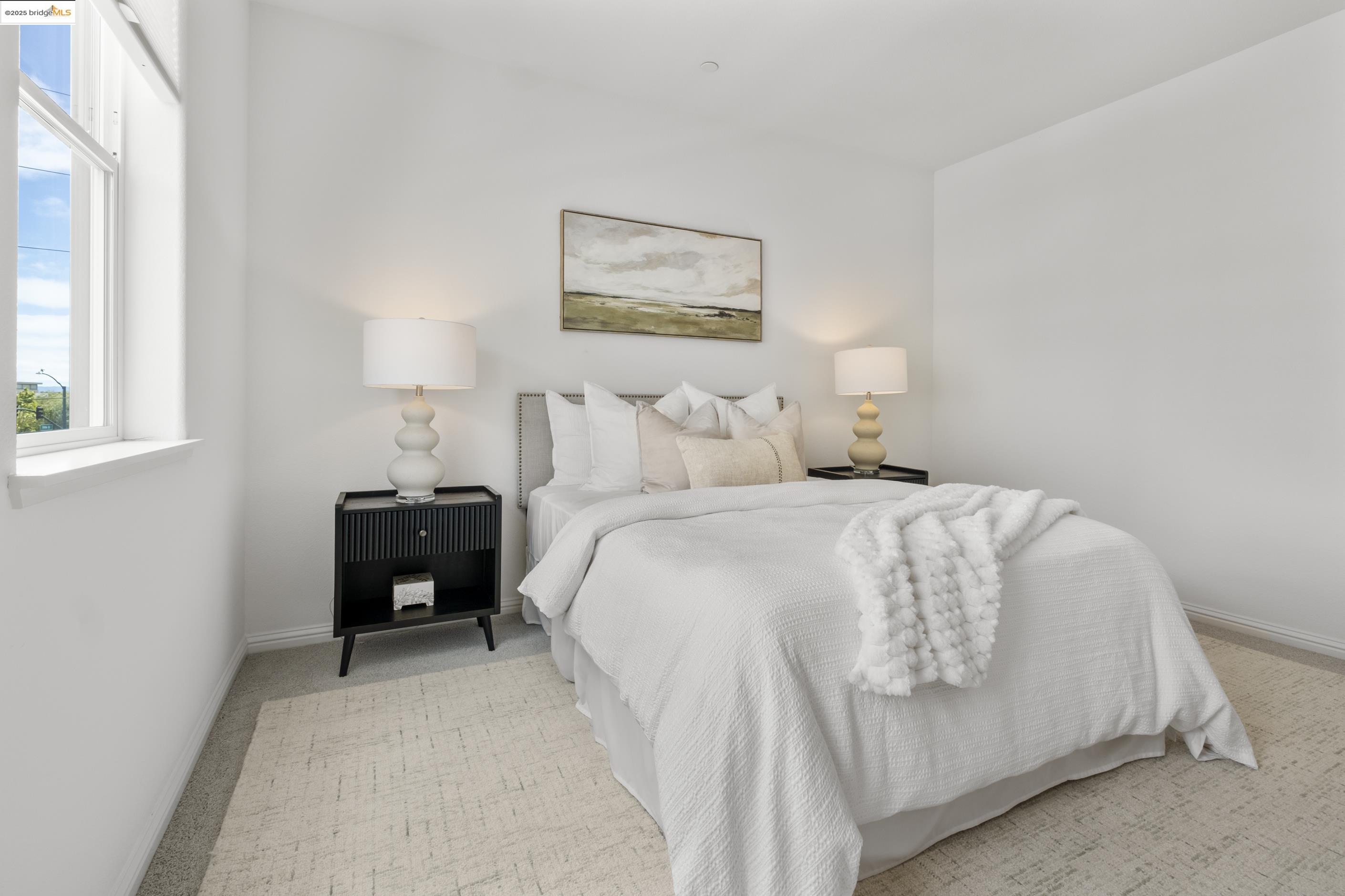 Detail Gallery Image 25 of 44 For 2818 Fifth Street, Alameda,  CA 94501 - 2 Beds | 2 Baths