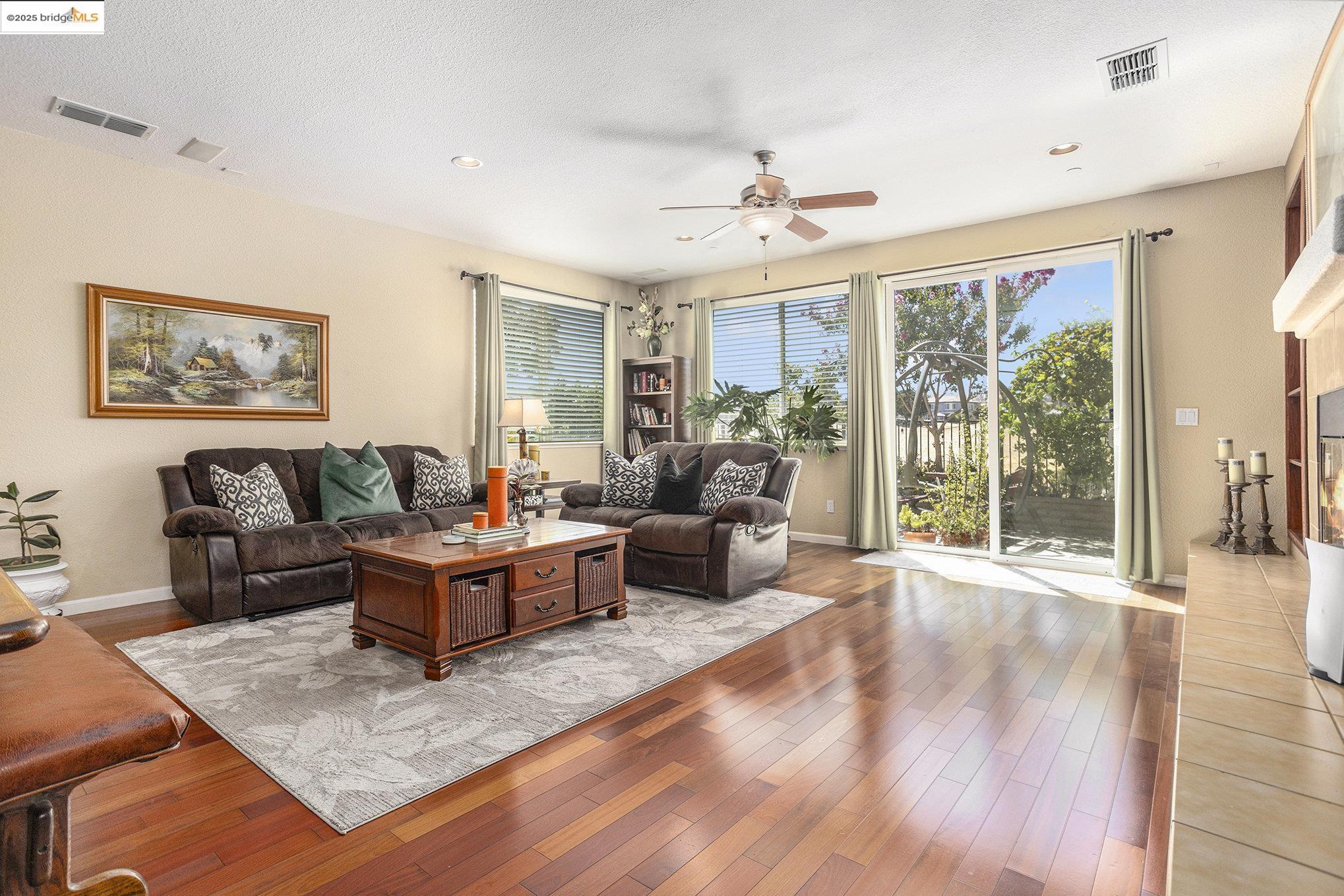 Detail Gallery Image 15 of 38 For 2655 Torrey Pines Dr, Brentwood,  CA 94513 - 4 Beds | 3 Baths