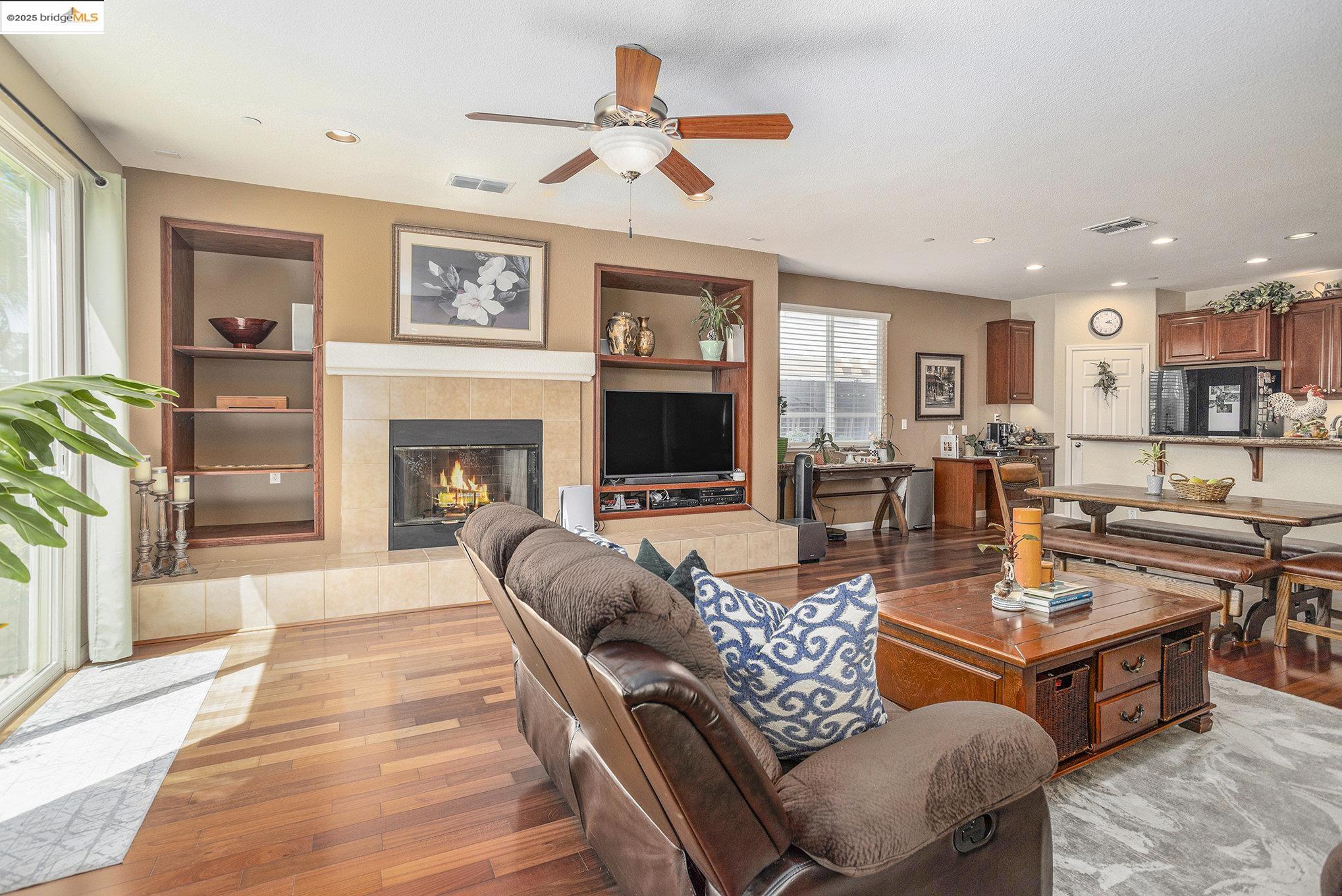 Detail Gallery Image 16 of 38 For 2655 Torrey Pines Dr, Brentwood,  CA 94513 - 4 Beds | 3 Baths