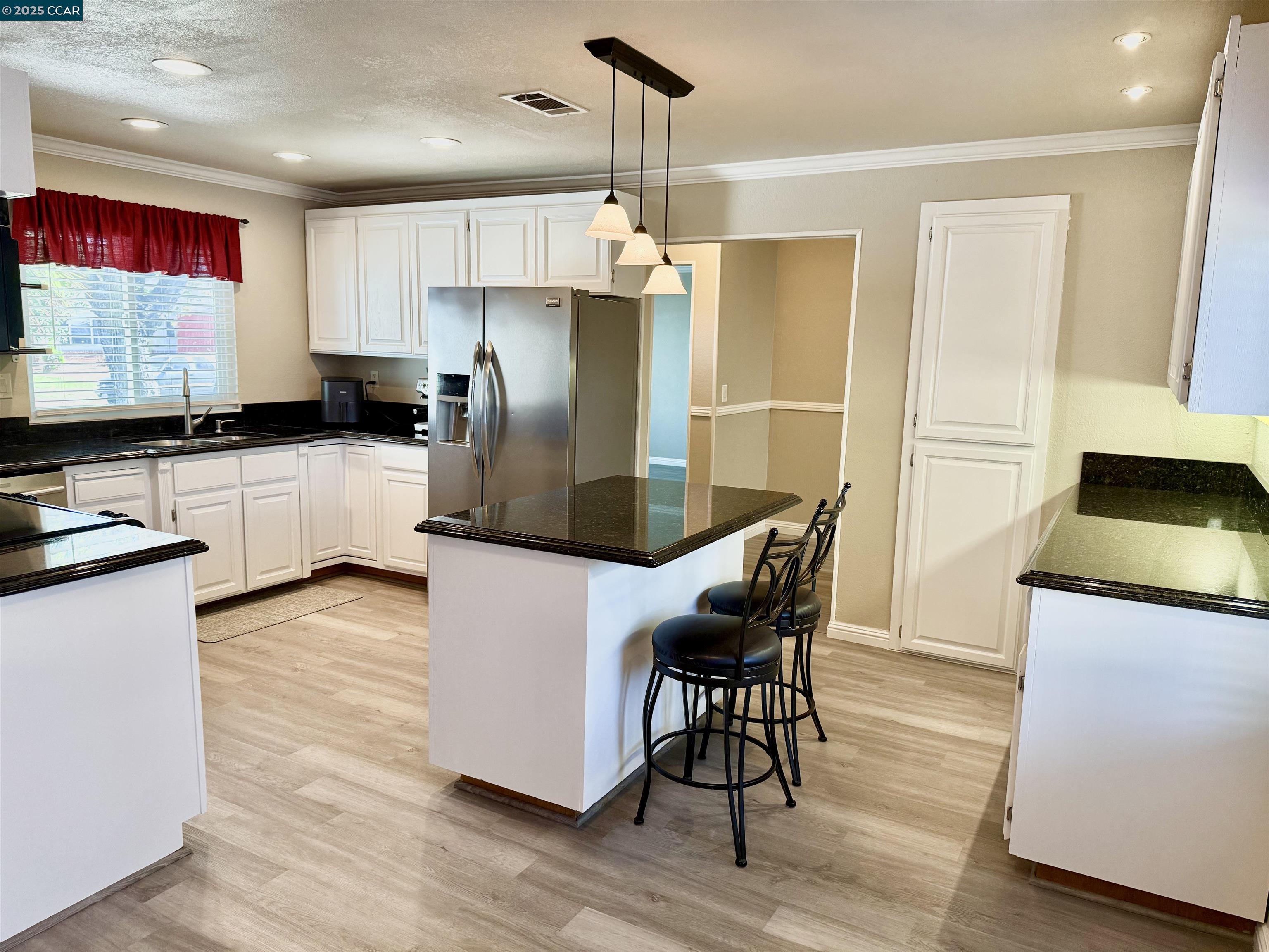Detail Gallery Image 17 of 49 For 64 Rodondo Ave, Suisun City,  CA 94585 - 4 Beds | 2 Baths