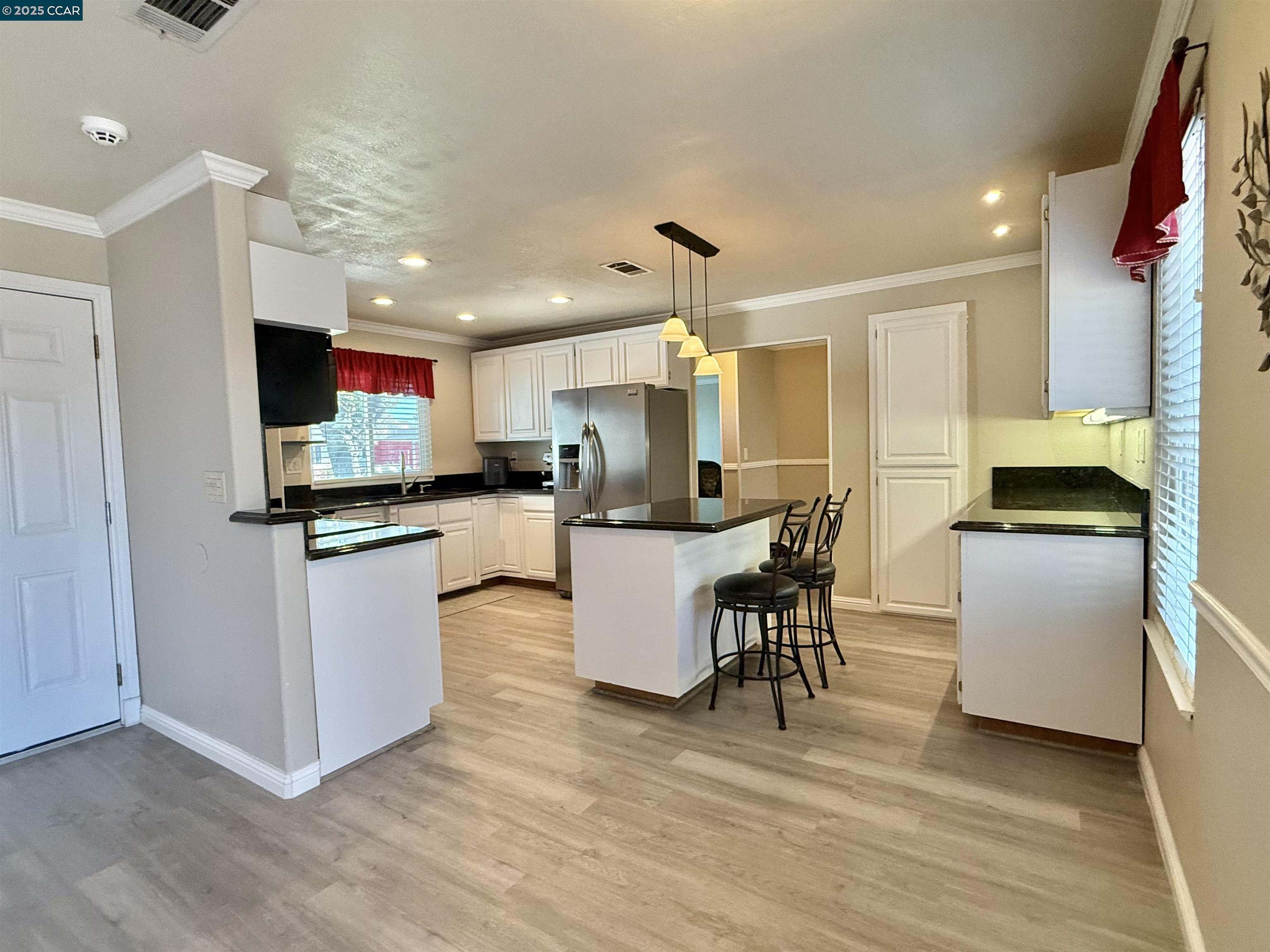 Detail Gallery Image 19 of 49 For 64 Rodondo Ave, Suisun City,  CA 94585 - 4 Beds | 2 Baths