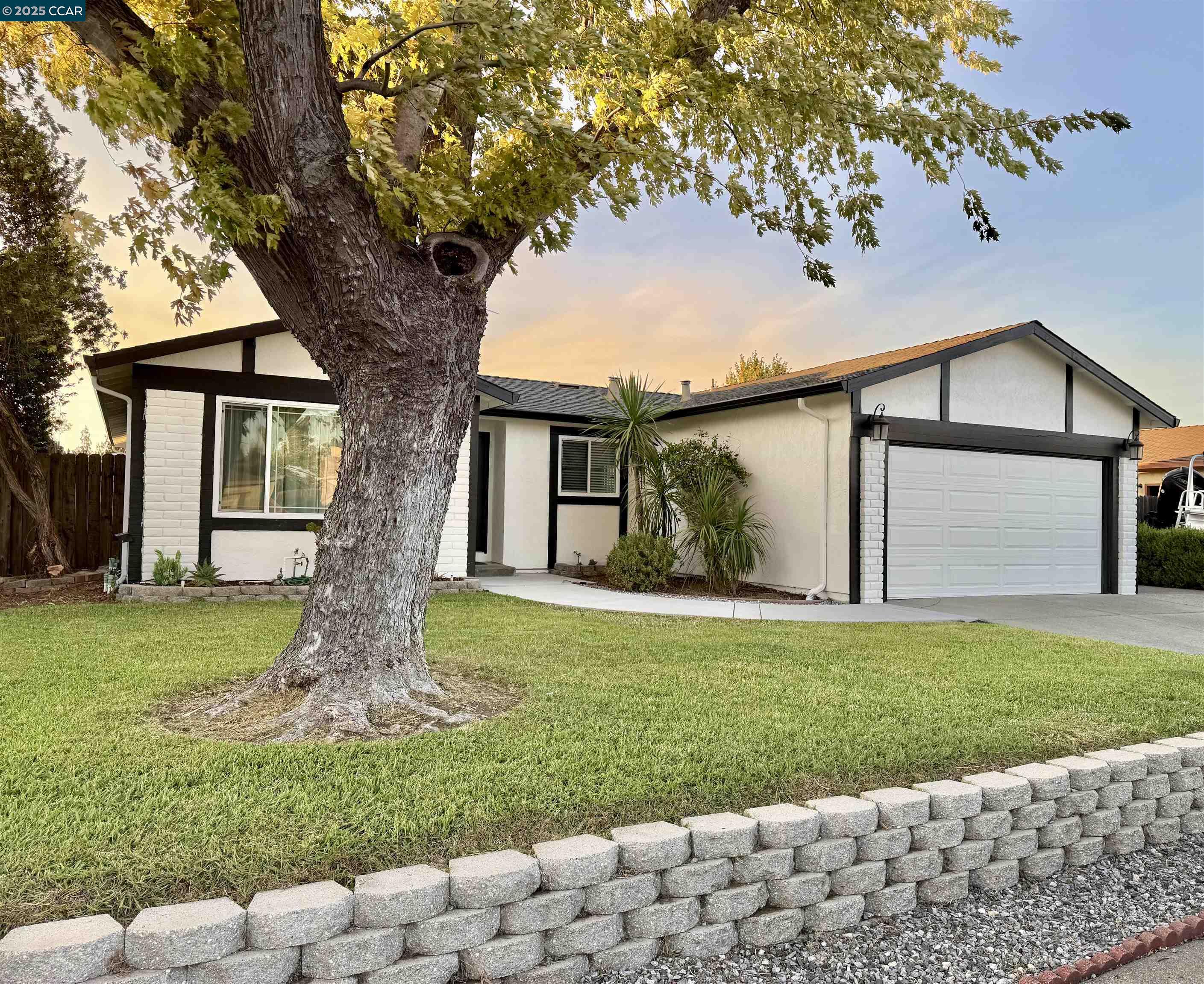 Detail Gallery Image 5 of 49 For 64 Rodondo Ave, Suisun City,  CA 94585 - 4 Beds | 2 Baths
