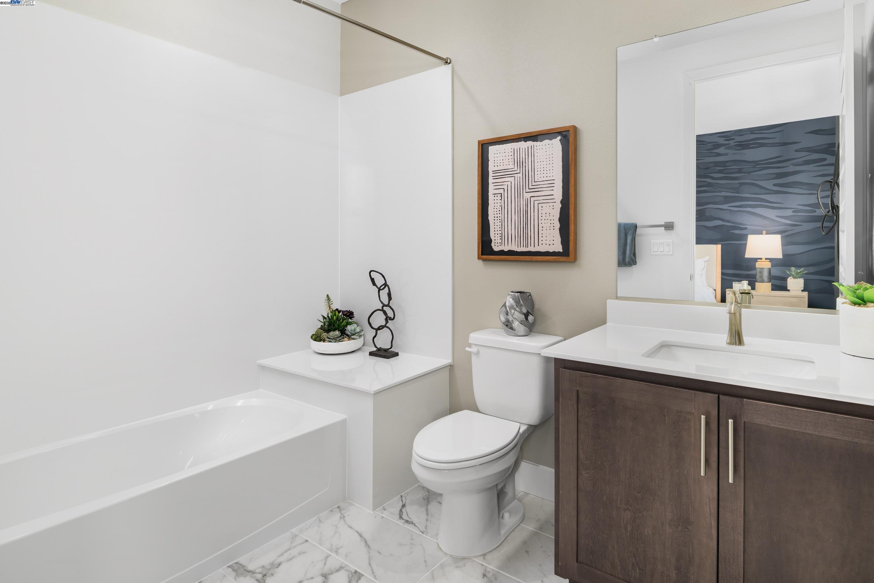 Photo #12: 41108252 Listing: Photo #12