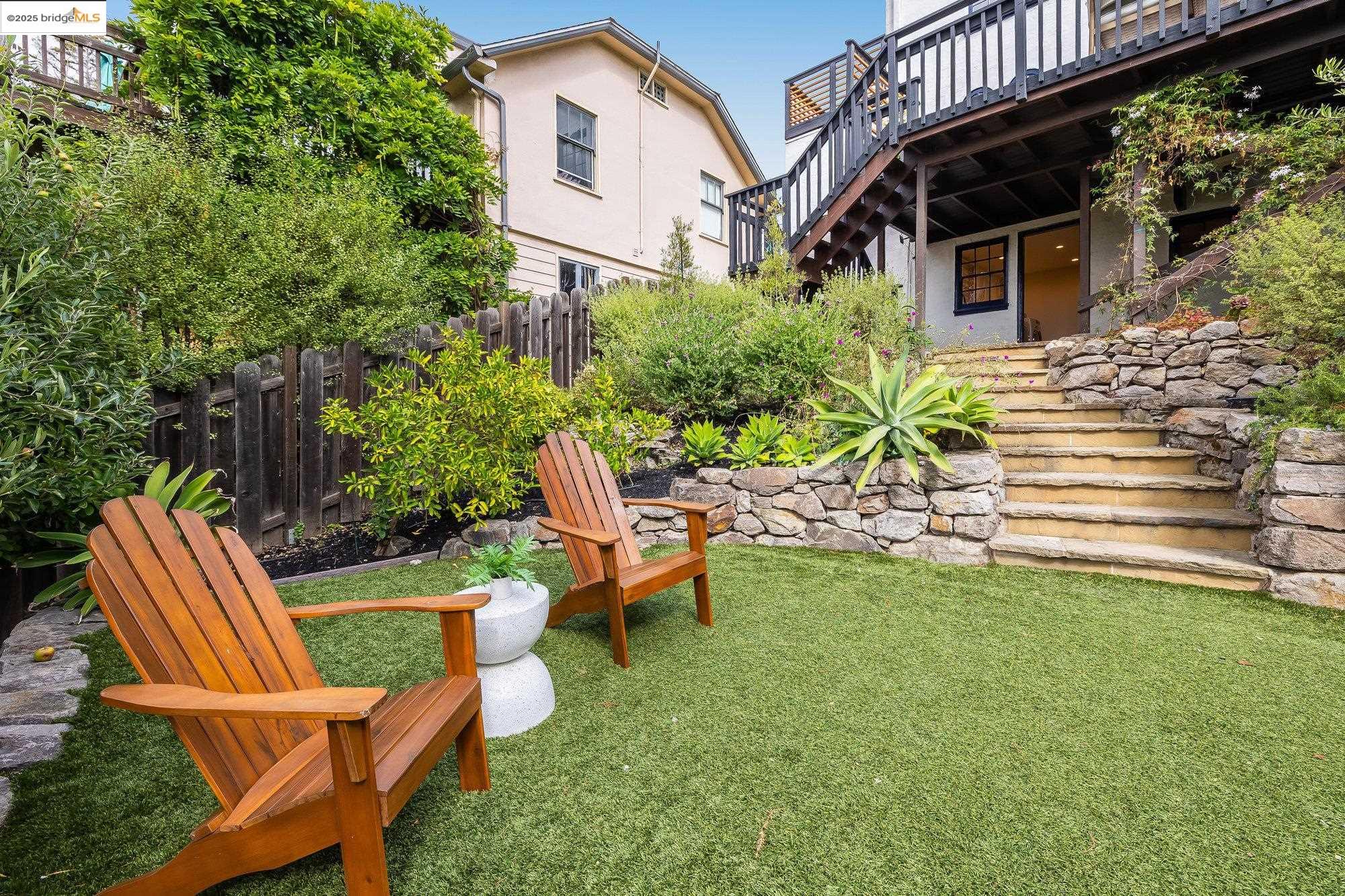 Detail Gallery Image 38 of 44 For 740 Calmar Ave, Oakland,  CA 94610 - 3 Beds | 2/1 Baths