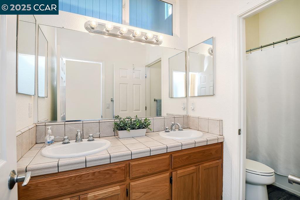 Detail Gallery Image 22 of 30 For 7782 Foppiano Way, Windsor,  CA 95492 - 4 Beds | 2 Baths