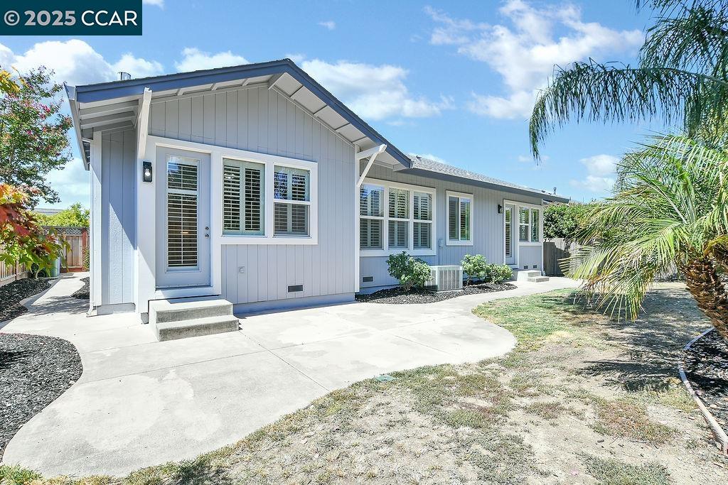 Detail Gallery Image 26 of 30 For 7782 Foppiano Way, Windsor,  CA 95492 - 4 Beds | 2 Baths