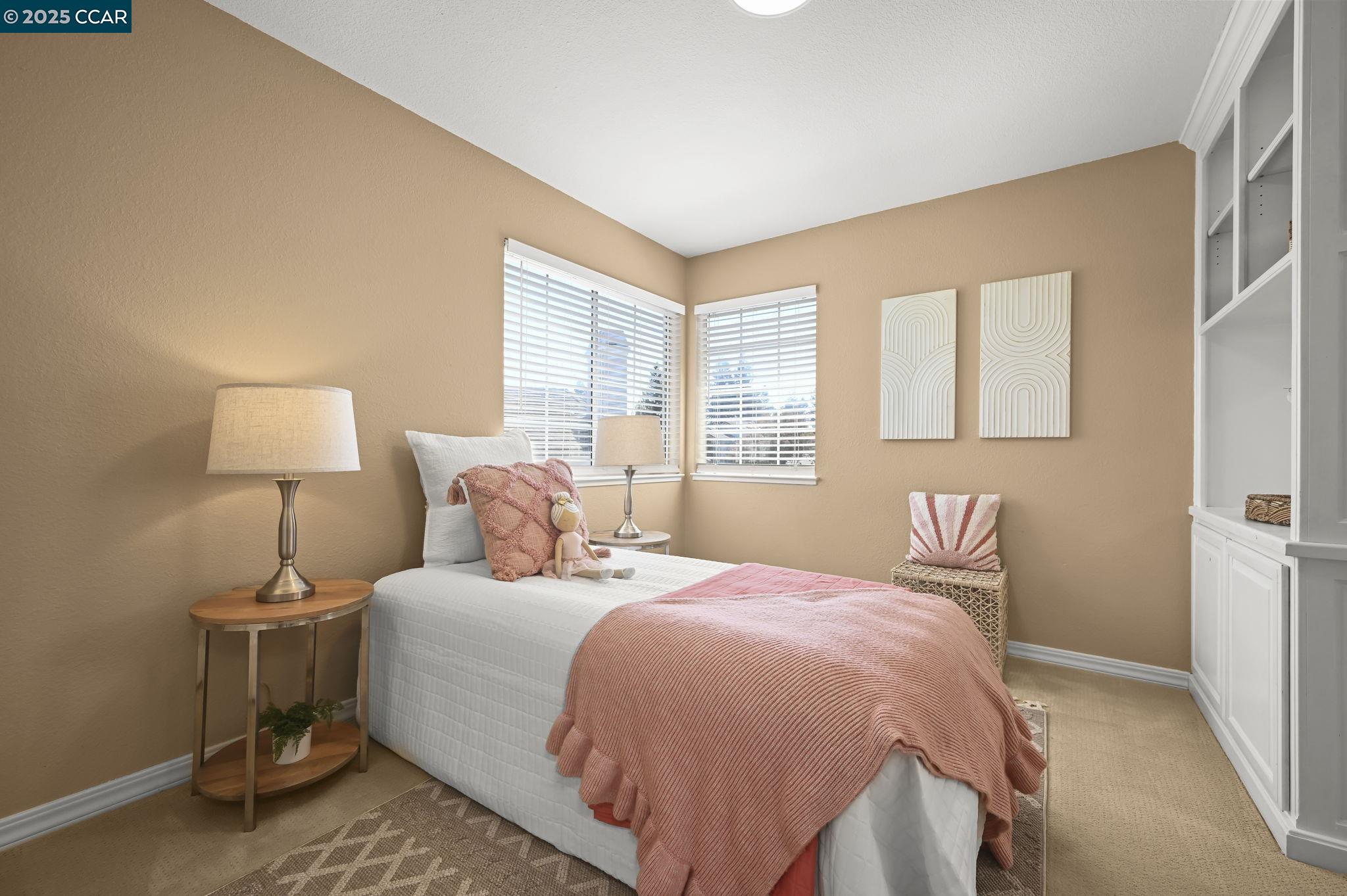 Detail Gallery Image 16 of 47 For 3705 Rose Rock Cir, Pleasanton,  CA 94588 - 4 Beds | 2/1 Baths