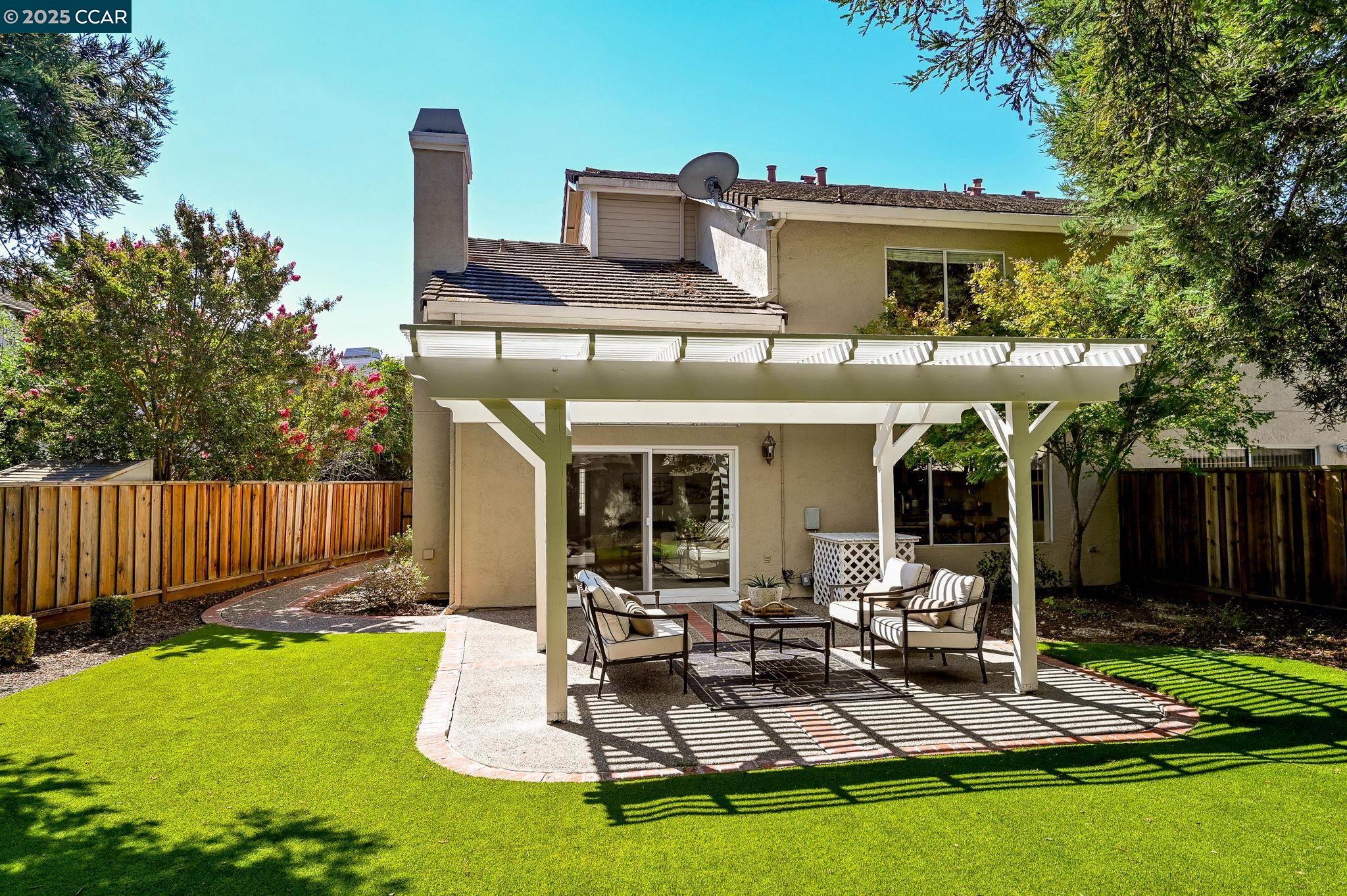 Detail Gallery Image 30 of 47 For 3705 Rose Rock Cir, Pleasanton,  CA 94588 - 4 Beds | 2/1 Baths