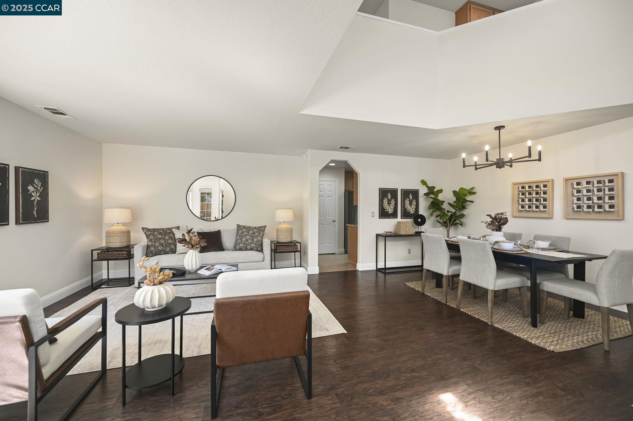 Detail Gallery Image 4 of 47 For 3705 Rose Rock Cir, Pleasanton,  CA 94588 - 4 Beds | 2/1 Baths
