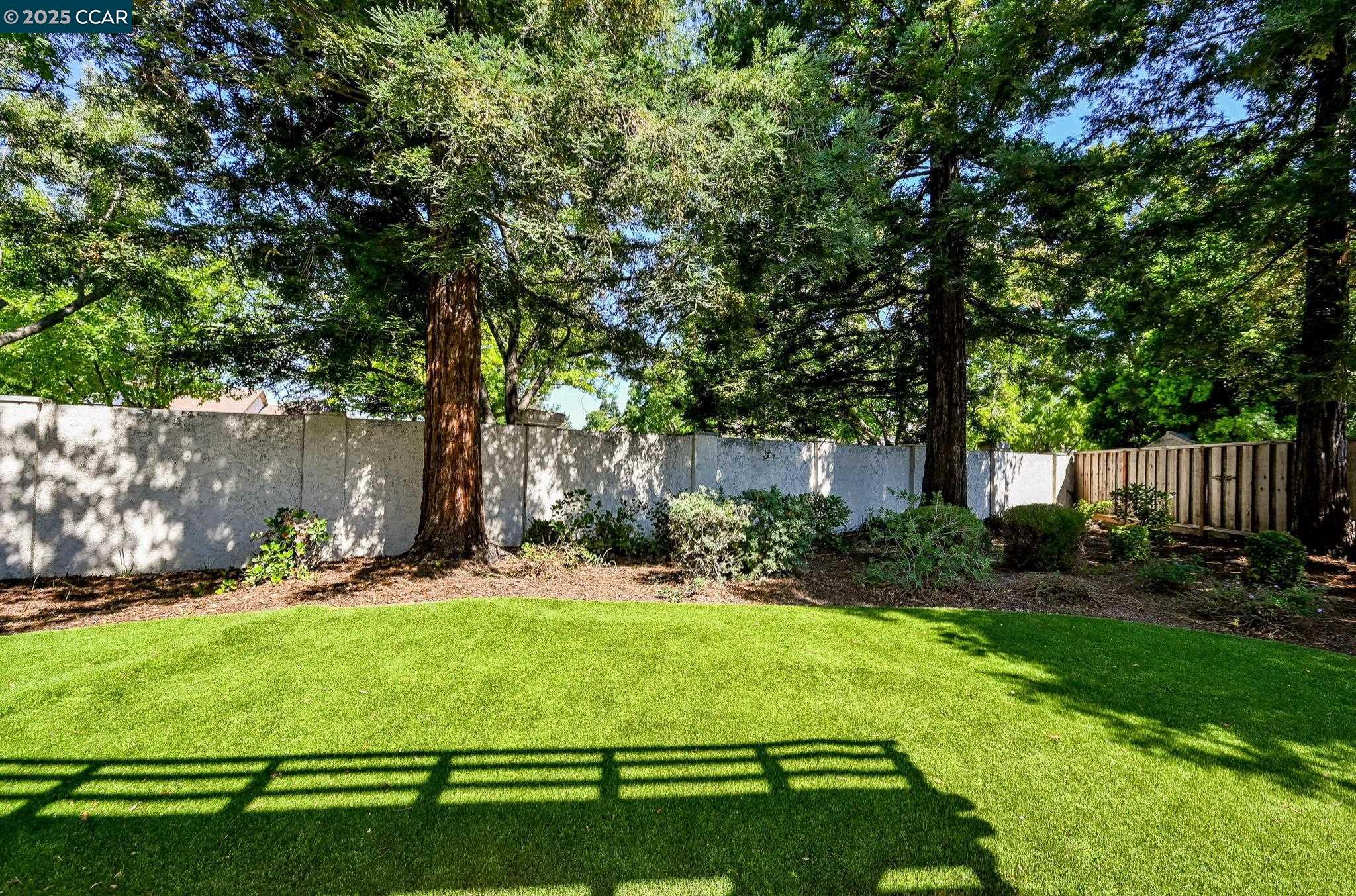 Detail Gallery Image 35 of 47 For 3705 Rose Rock Cir, Pleasanton,  CA 94588 - 4 Beds | 2/1 Baths