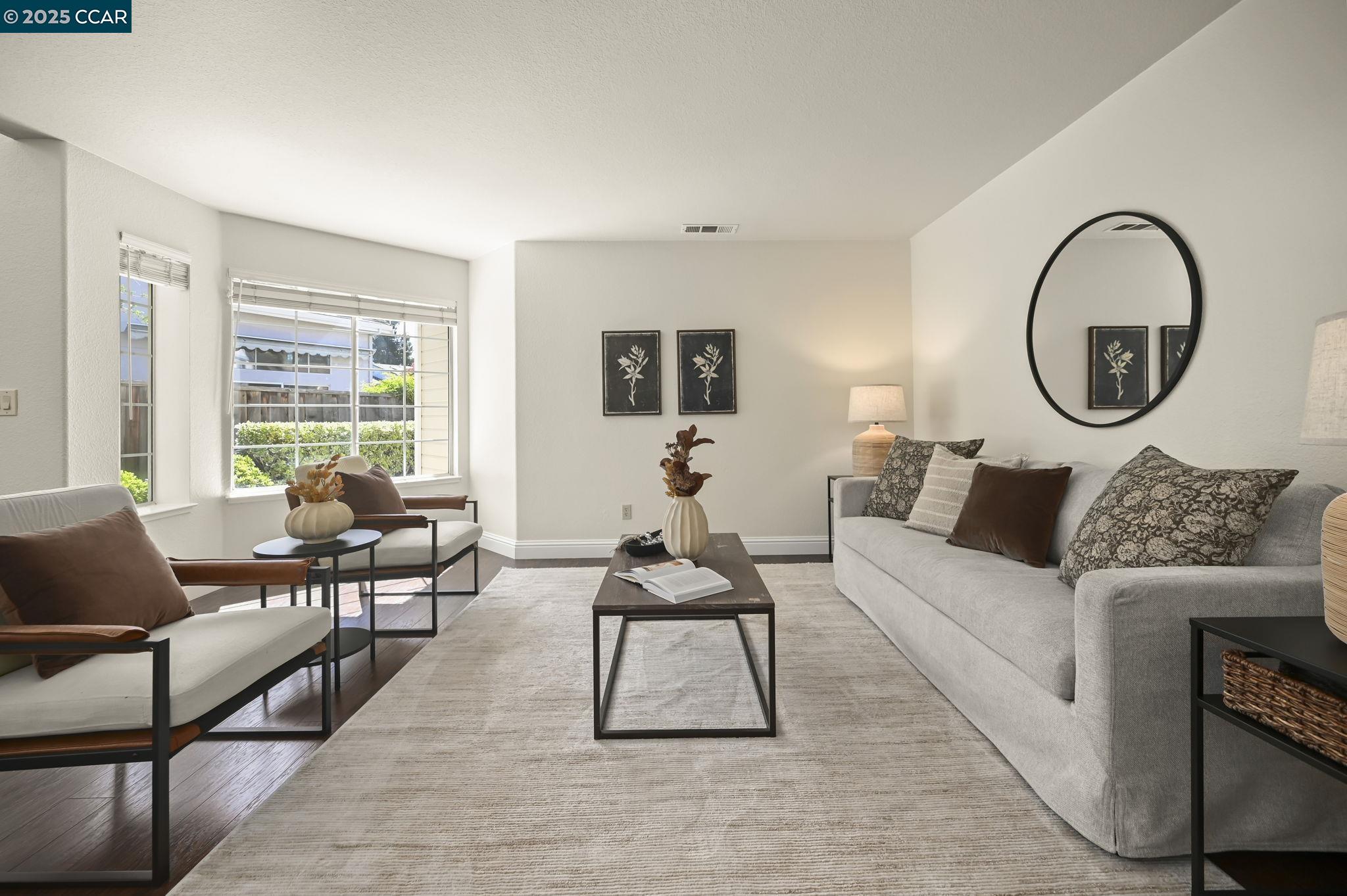 Detail Gallery Image 5 of 47 For 3705 Rose Rock Cir, Pleasanton,  CA 94588 - 4 Beds | 2/1 Baths