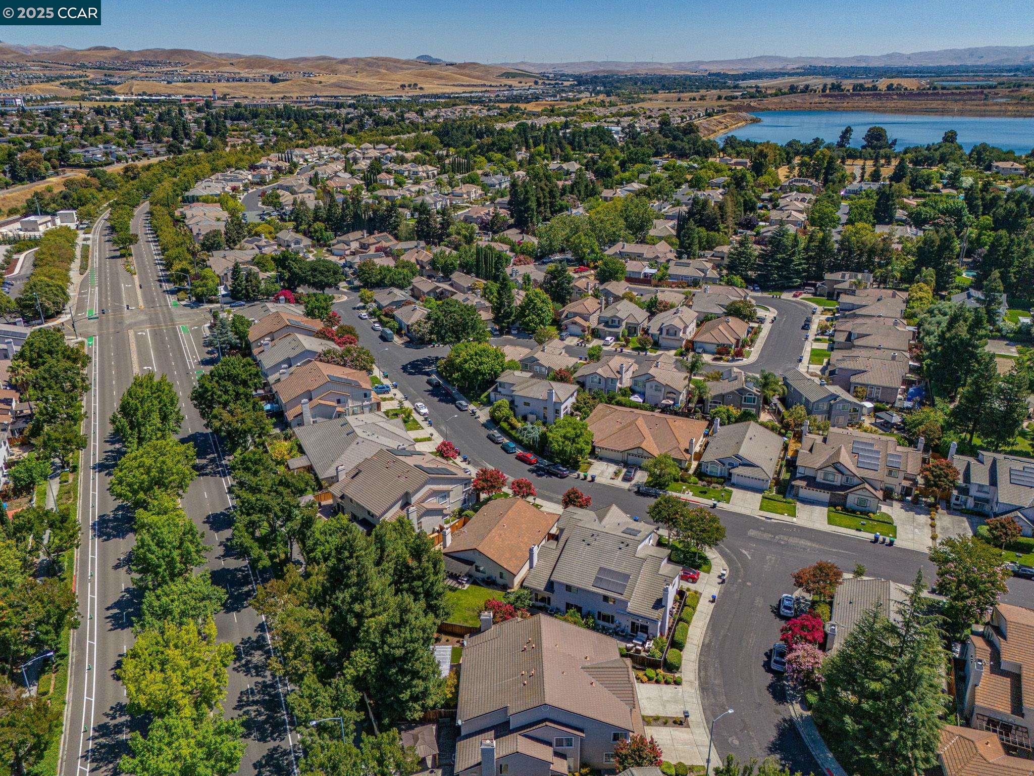 Detail Gallery Image 41 of 47 For 3705 Rose Rock Cir, Pleasanton,  CA 94588 - 4 Beds | 2/1 Baths