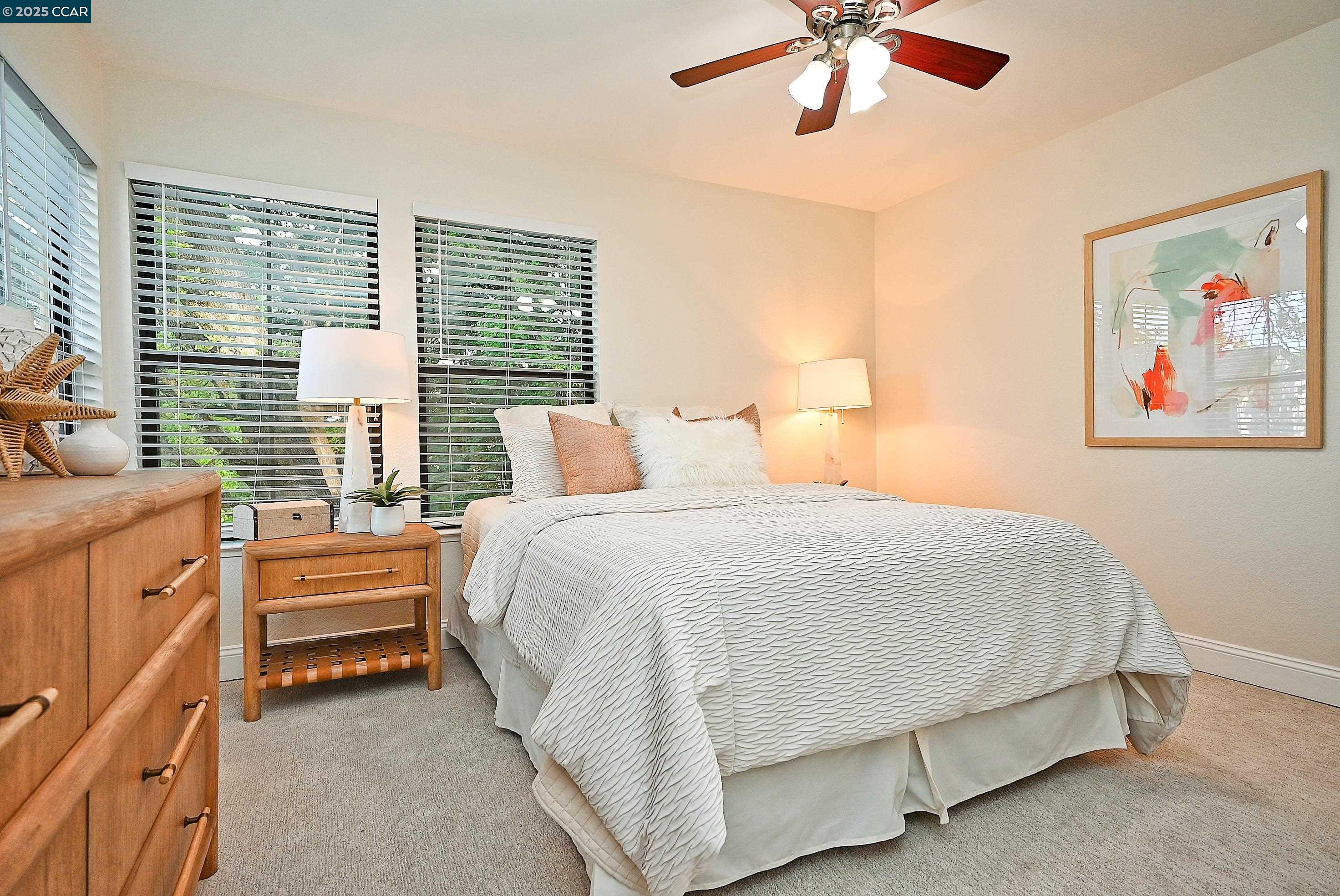 Detail Gallery Image 18 of 43 For 3279 Mt Diablo Ct #1,  Lafayette,  CA 94549 - 2 Beds | 2/1 Baths