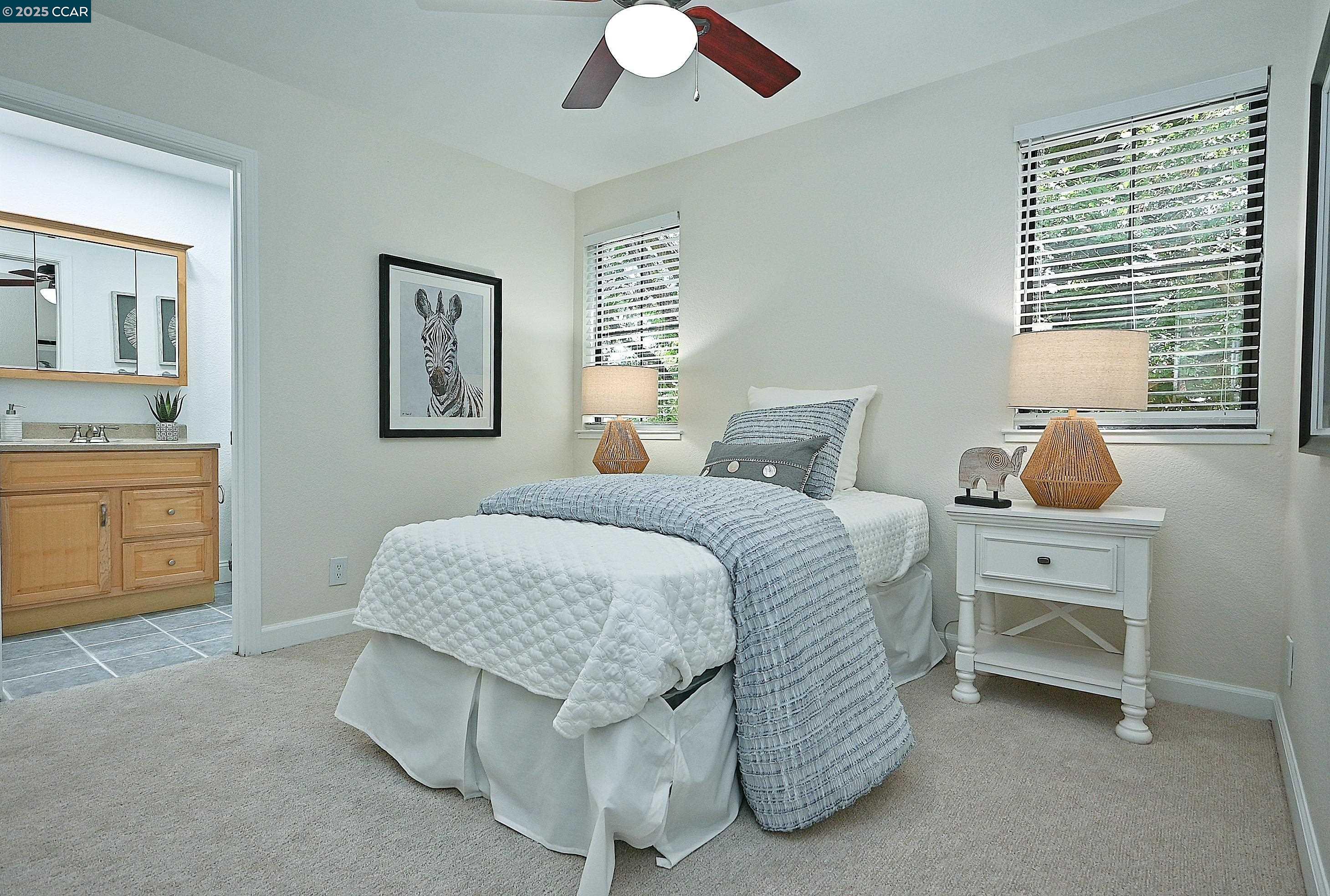 Detail Gallery Image 21 of 43 For 3279 Mt Diablo Ct #1,  Lafayette,  CA 94549 - 2 Beds | 2/1 Baths