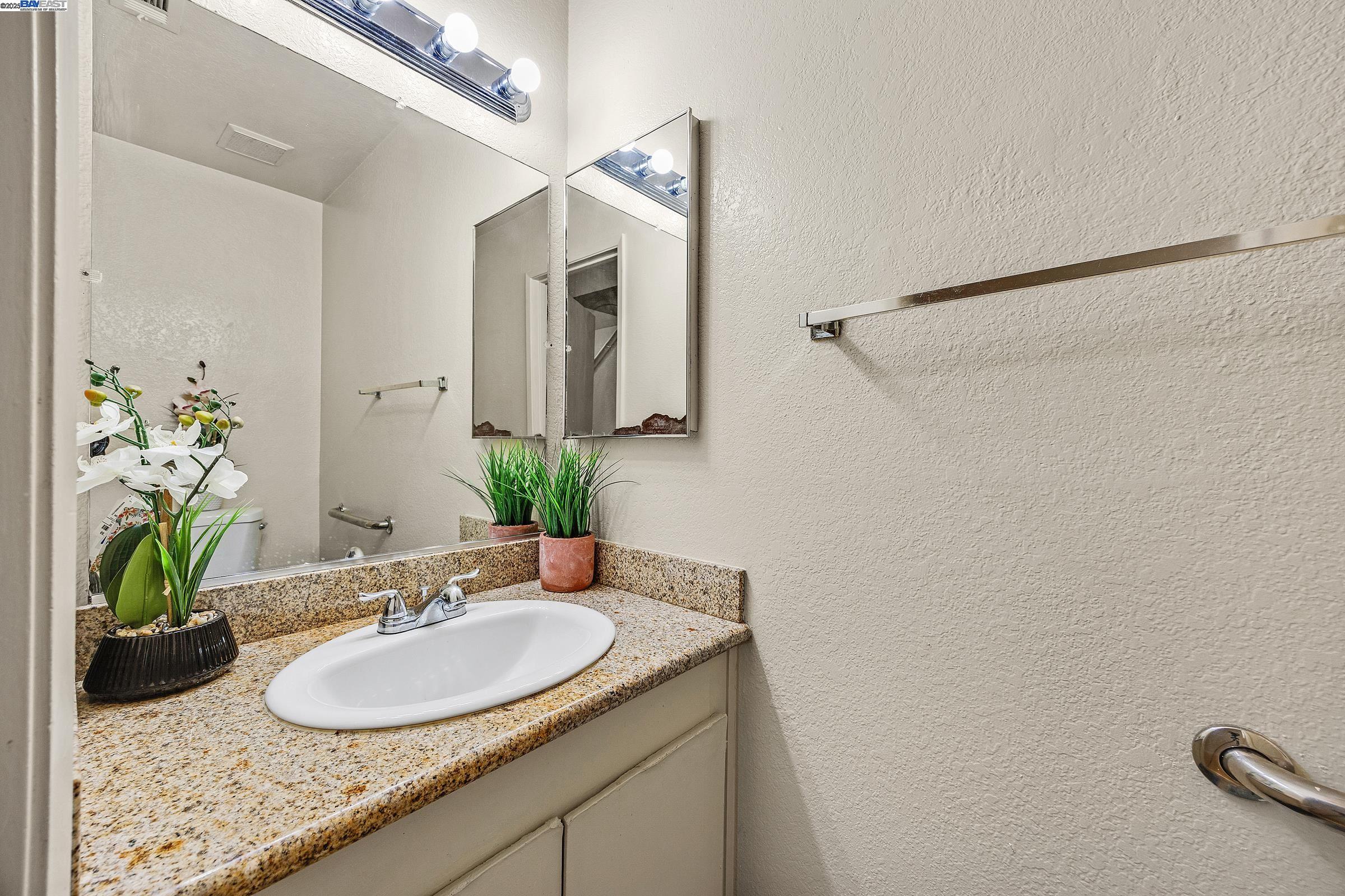 Detail Gallery Image 15 of 46 For 1941 Grande Cir #54,  Fairfield,  CA 94533 - 2 Beds | 1/1 Baths