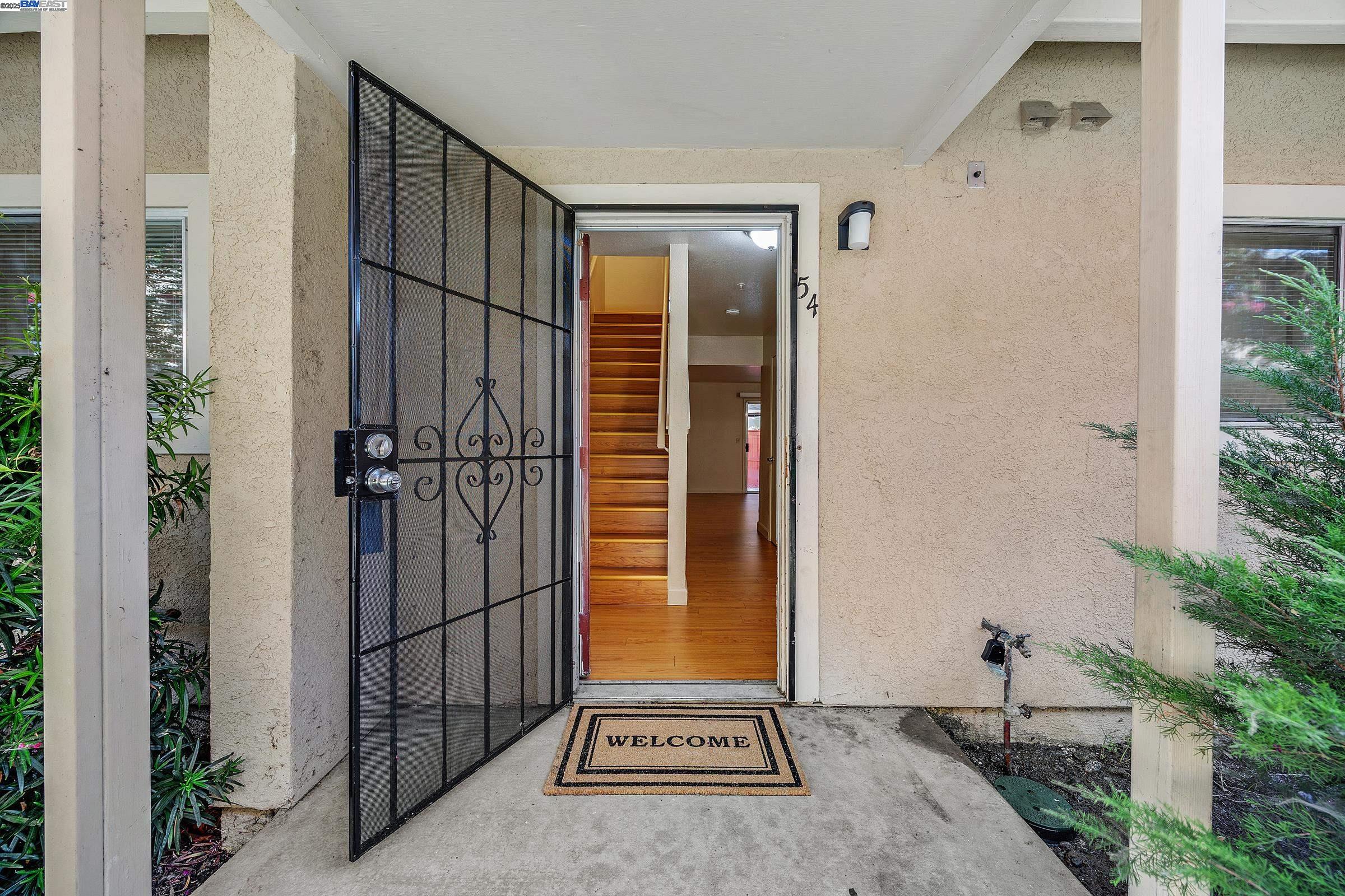 Detail Gallery Image 5 of 46 For 1941 Grande Cir #54,  Fairfield,  CA 94533 - 2 Beds | 1/1 Baths