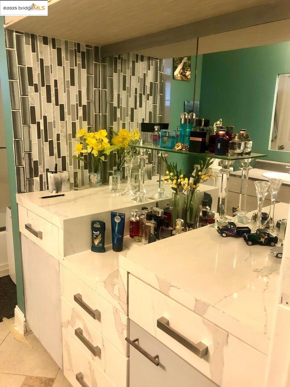 Detail Gallery Image 18 of 40 For 5702 Tucson Dr, San Jose,  CA 95118 - – Beds | – Baths