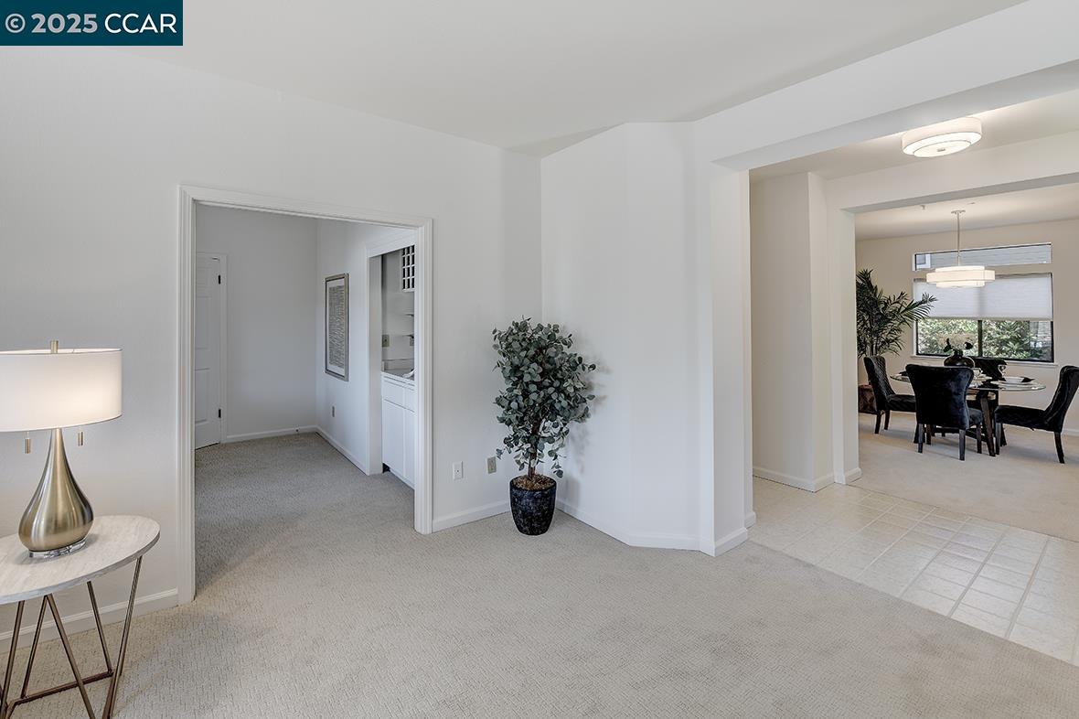 Detail Gallery Image 12 of 57 For 5301 Terra Granada Dr 1a,  Walnut Creek,  CA 94595 - 3 Beds | 2 Baths
