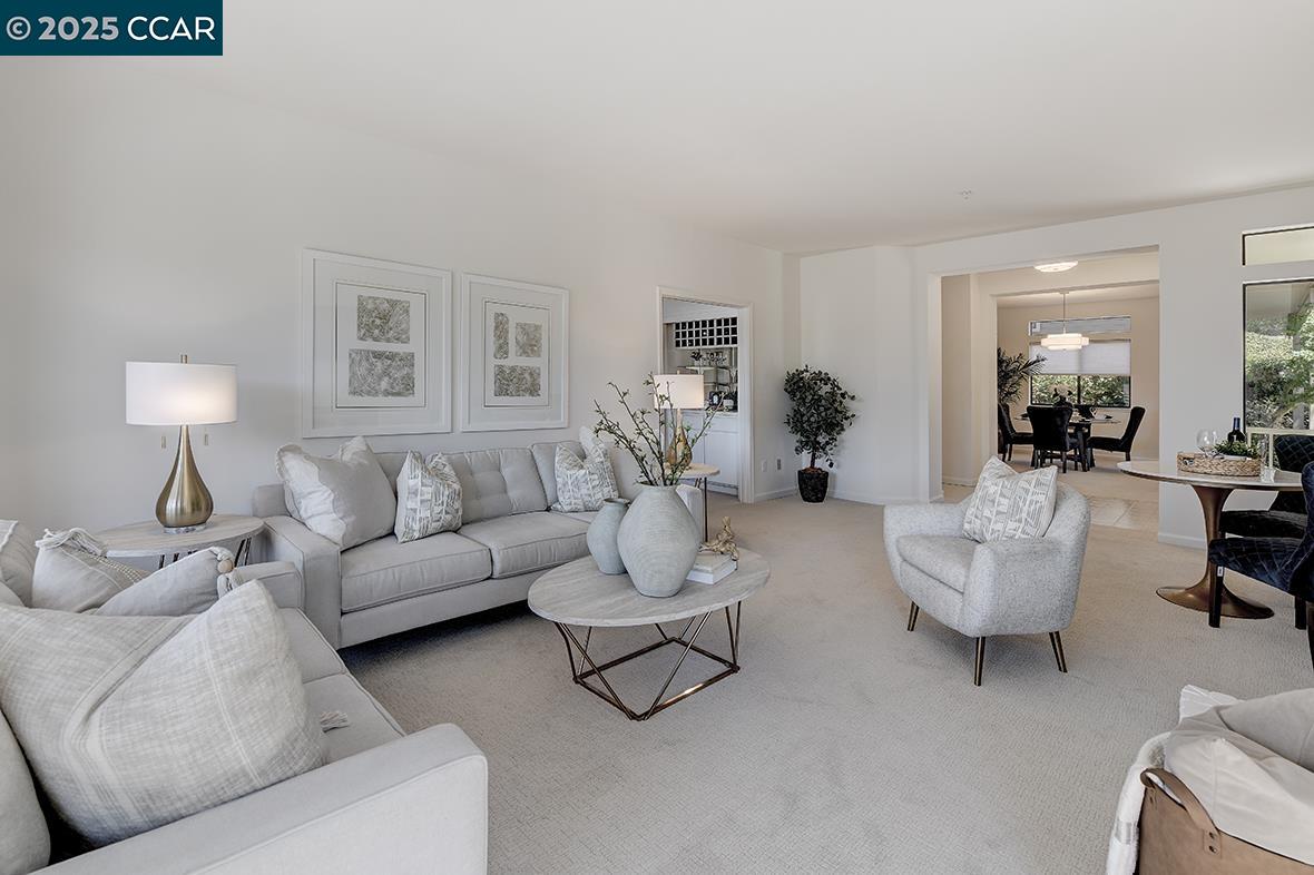 Detail Gallery Image 3 of 57 For 5301 Terra Granada Dr 1a,  Walnut Creek,  CA 94595 - 3 Beds | 2 Baths