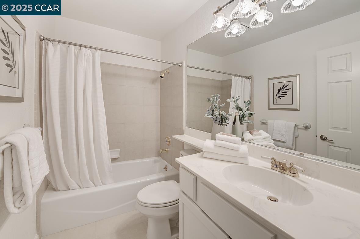 Detail Gallery Image 41 of 57 For 5301 Terra Granada Dr 1a,  Walnut Creek,  CA 94595 - 3 Beds | 2 Baths