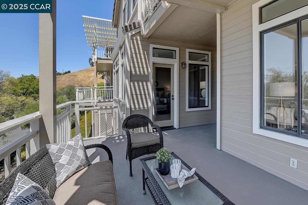 Detail Gallery Image 7 of 57 For 5301 Terra Granada Dr 1a,  Walnut Creek,  CA 94595 - 3 Beds | 2 Baths