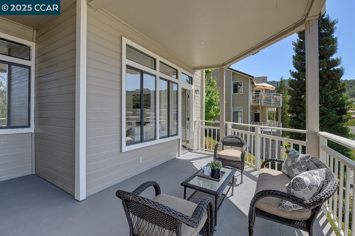 Detail Gallery Image 10 of 57 For 5301 Terra Granada Dr 1a,  Walnut Creek,  CA 94595 - 3 Beds | 2 Baths