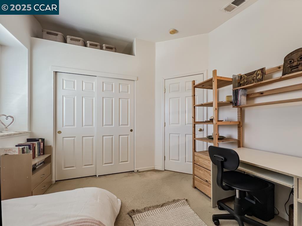 Detail Gallery Image 31 of 56 For 10552 Clarks Fork Cir, Stockton,  CA 95219 - 4 Beds | 2/1 Baths