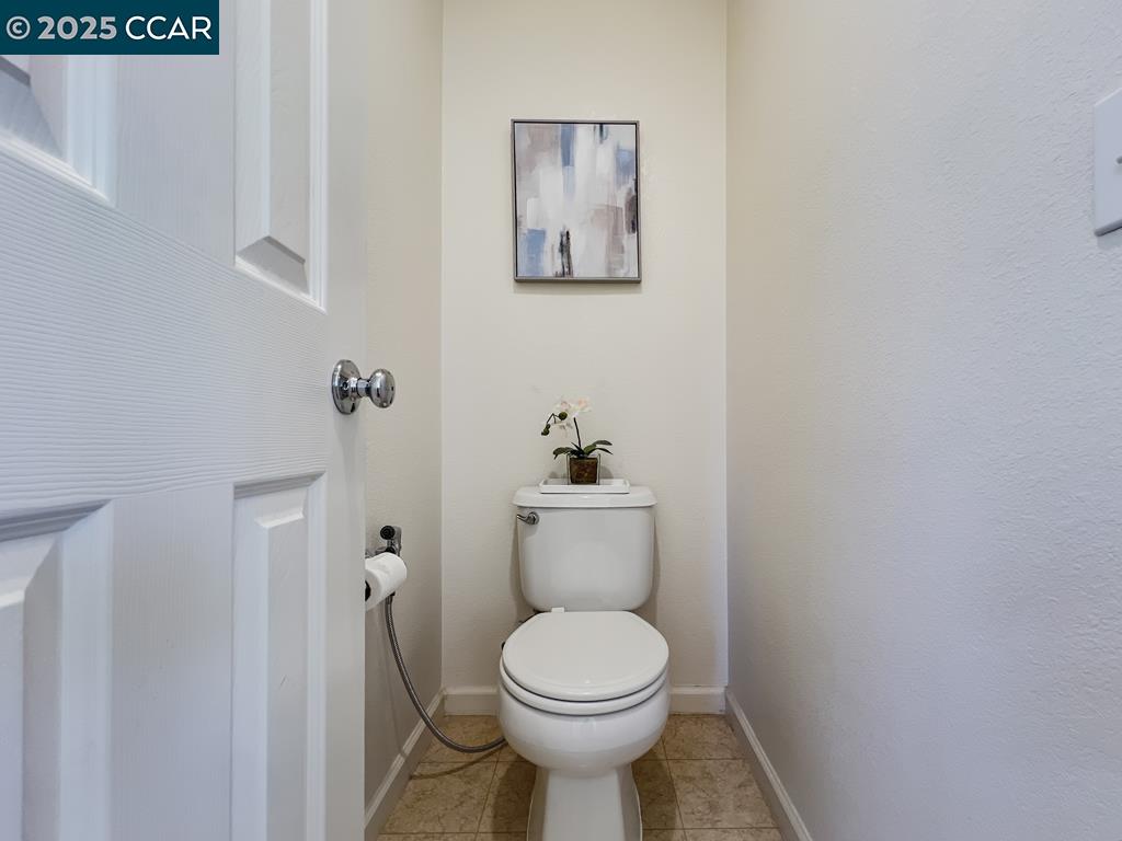 Detail Gallery Image 42 of 56 For 10552 Clarks Fork Cir, Stockton,  CA 95219 - 4 Beds | 2/1 Baths