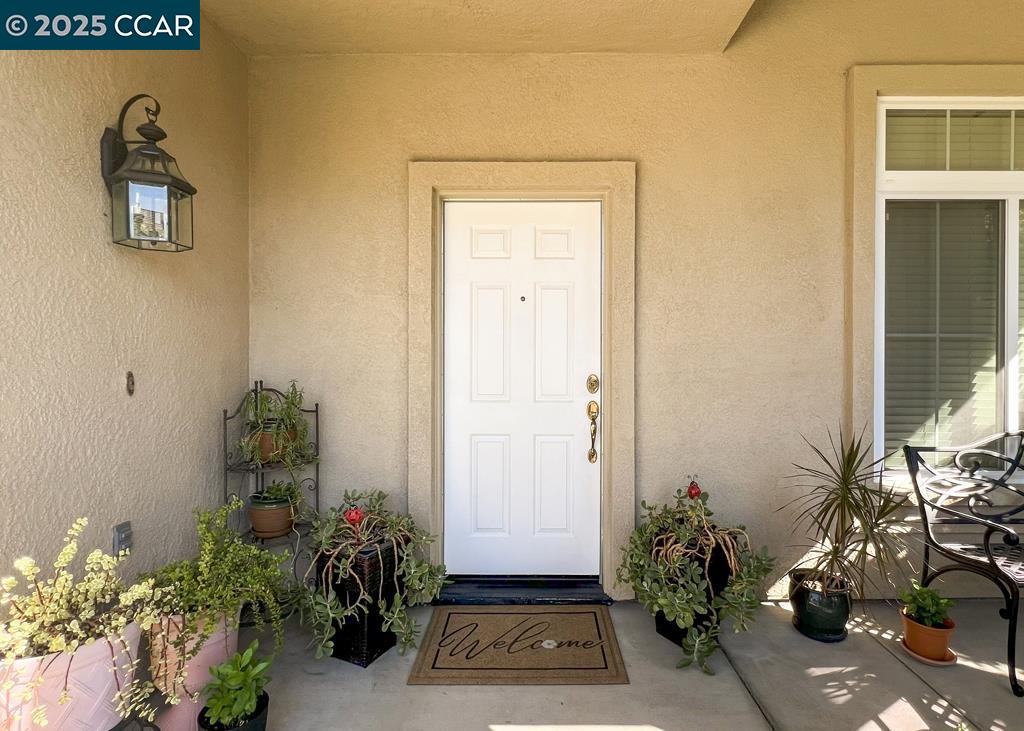 Detail Gallery Image 52 of 56 For 10552 Clarks Fork Cir, Stockton,  CA 95219 - 4 Beds | 2/1 Baths