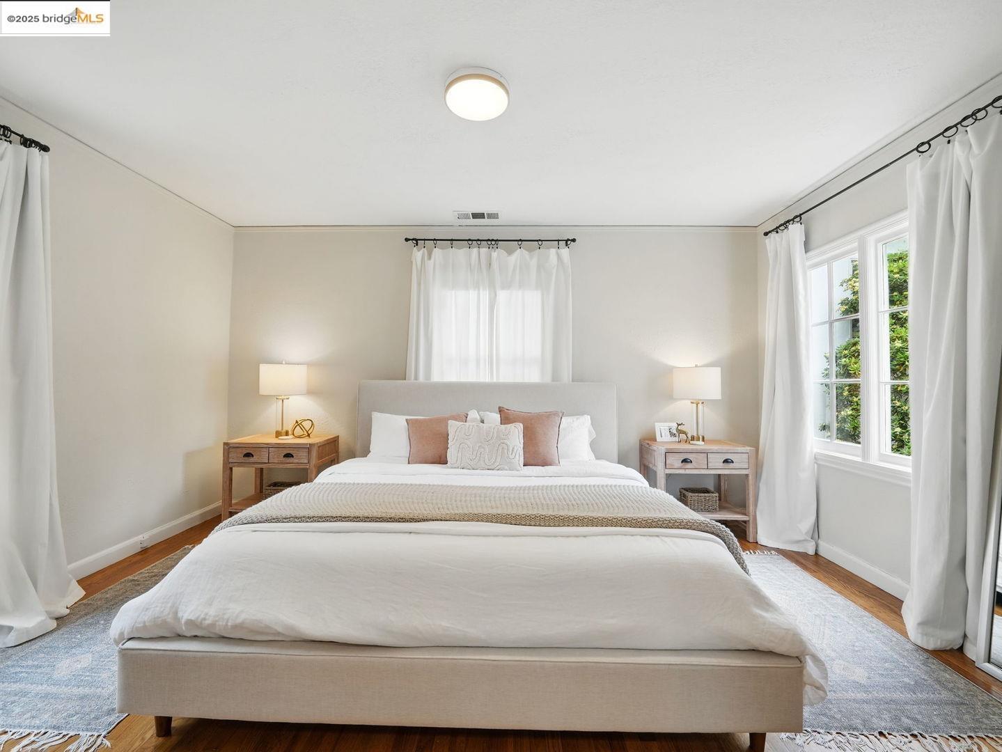 Detail Gallery Image 18 of 45 For 3712 Maple Ave, Oakland,  CA 94602 - 3 Beds | 2 Baths