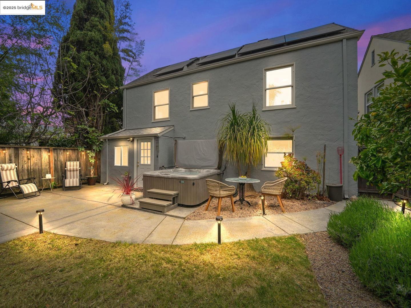 Detail Gallery Image 38 of 45 For 3712 Maple Ave, Oakland,  CA 94602 - 3 Beds | 2 Baths