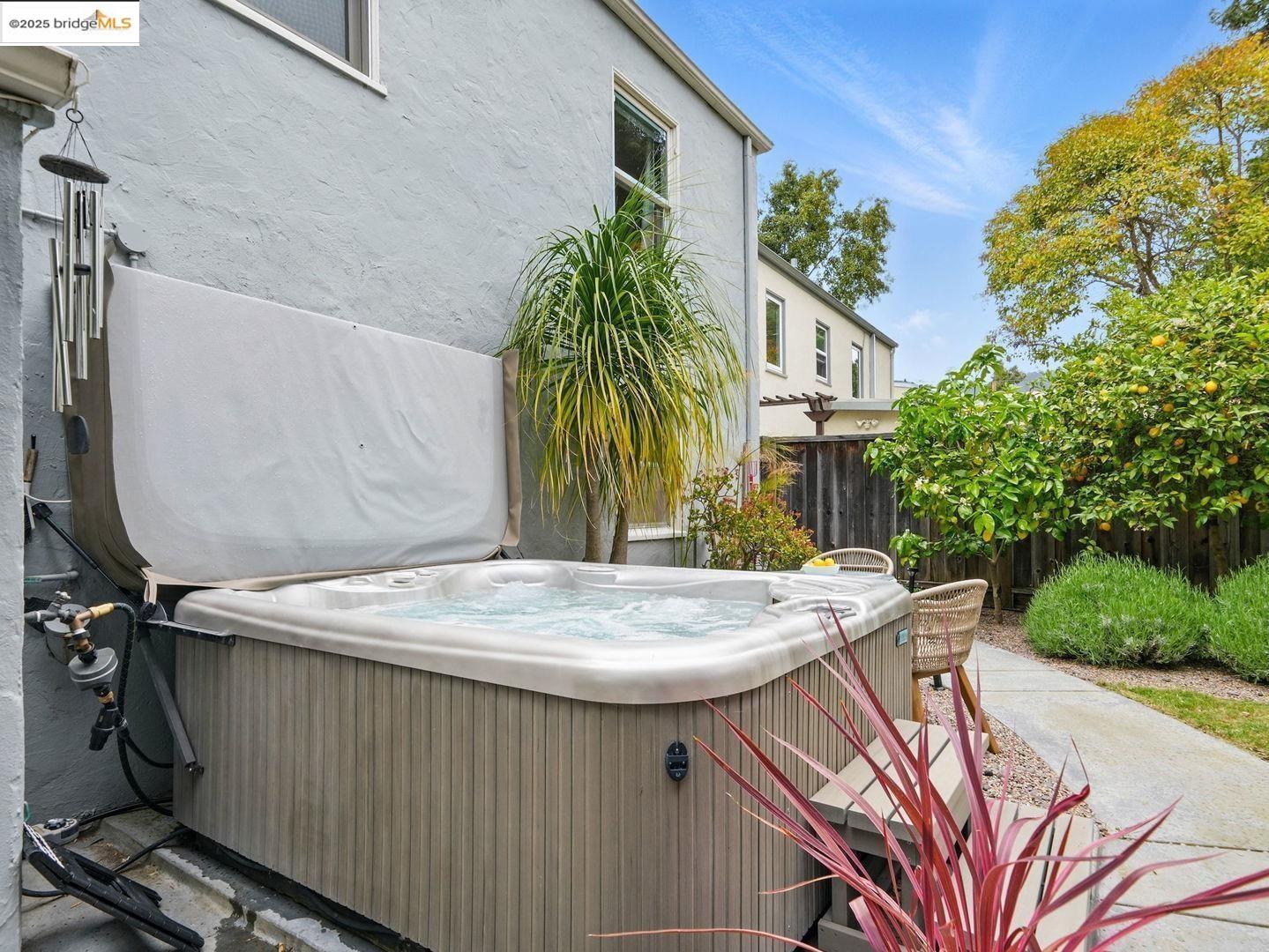 Detail Gallery Image 41 of 45 For 3712 Maple Ave, Oakland,  CA 94602 - 3 Beds | 2 Baths