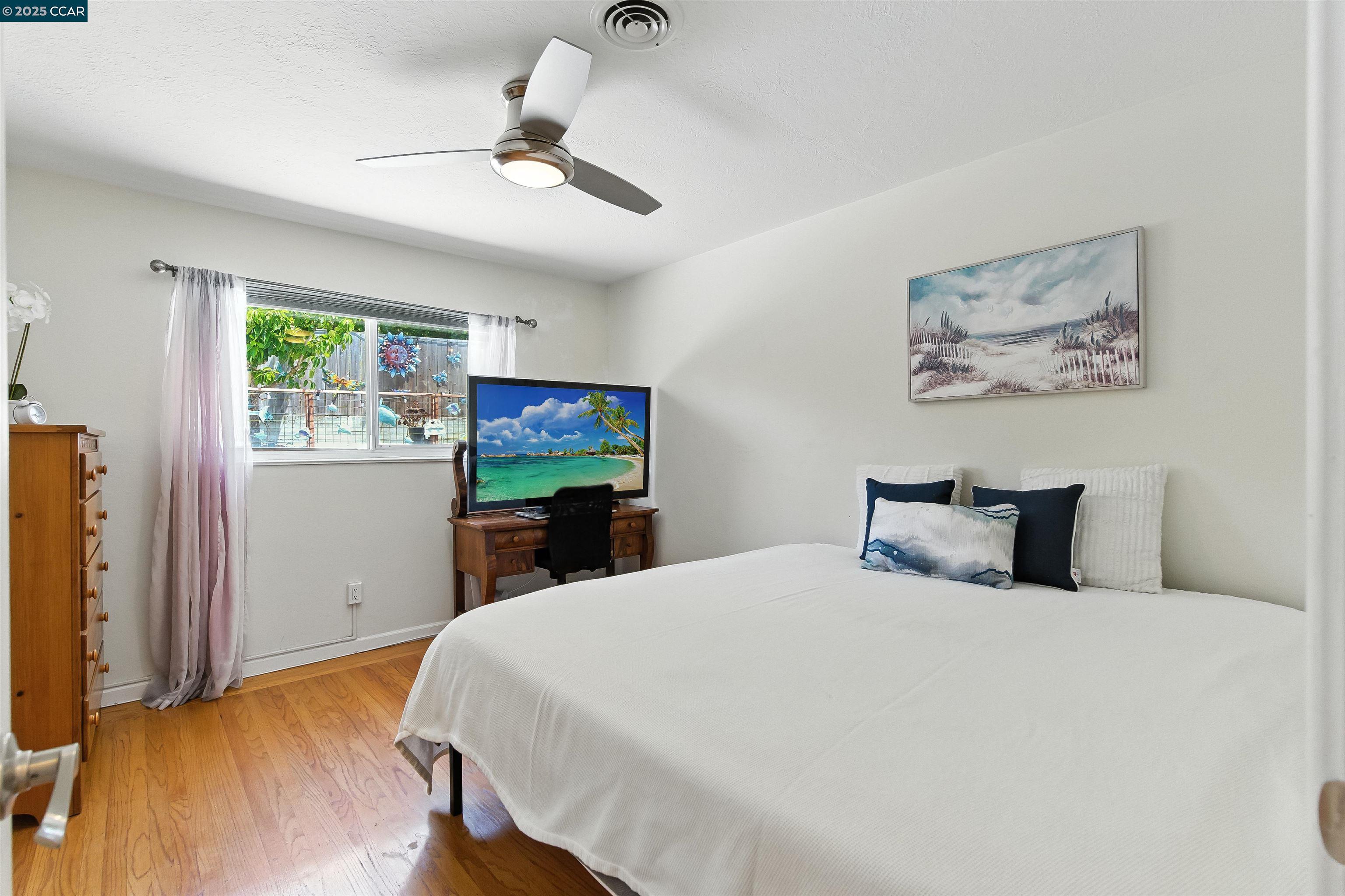 Detail Gallery Image 15 of 38 For 1201 Valle Vista Ave, Vallejo,  CA 94589-2826 - 3 Beds | 2 Baths