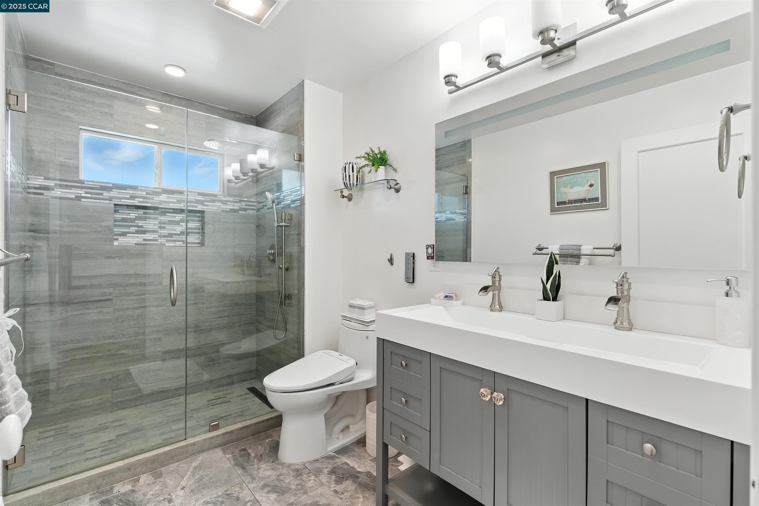 Detail Gallery Image 19 of 38 For 1201 Valle Vista Ave, Vallejo,  CA 94589-2826 - 3 Beds | 2 Baths