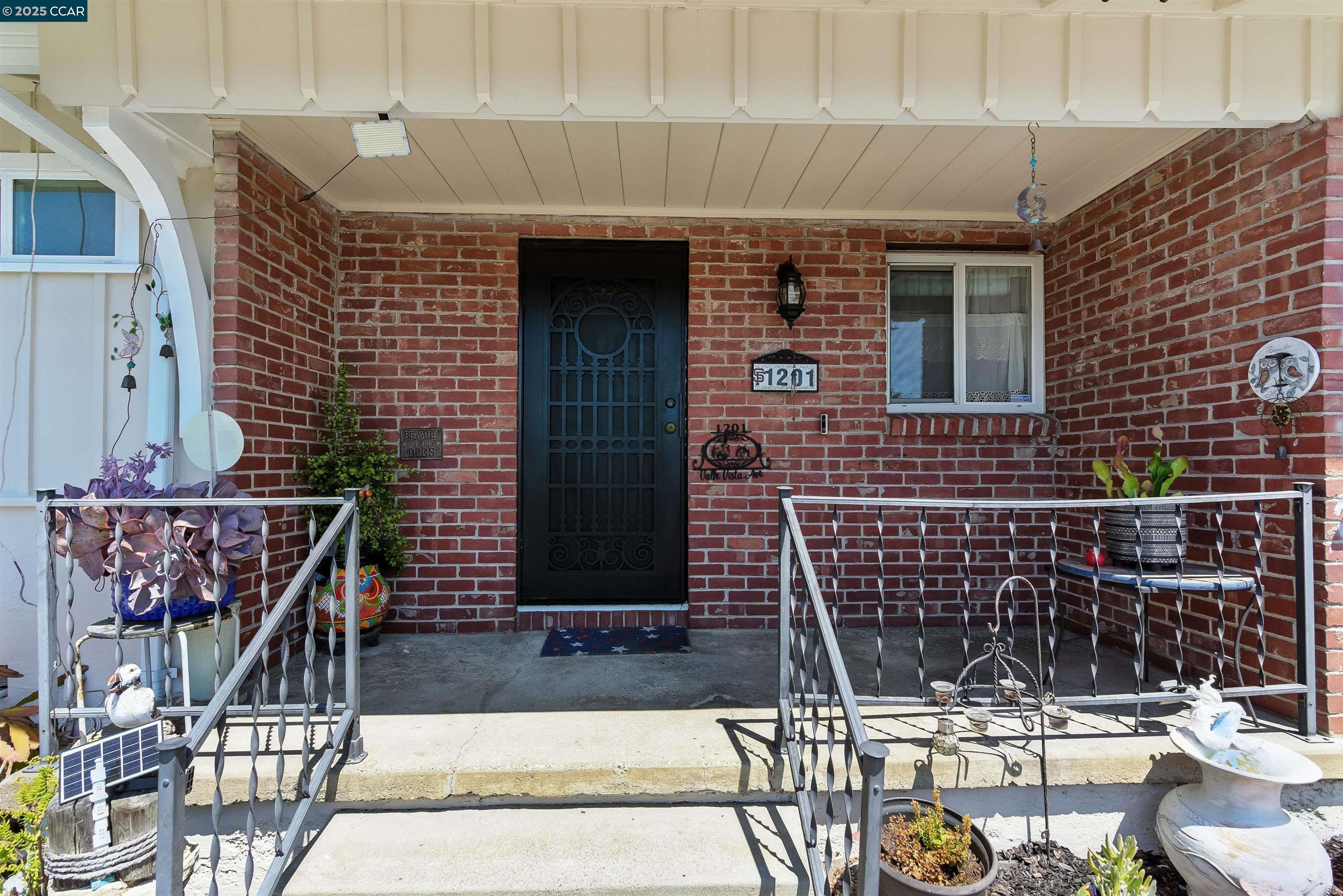 Detail Gallery Image 25 of 38 For 1201 Valle Vista Ave, Vallejo,  CA 94589-2826 - 3 Beds | 2 Baths