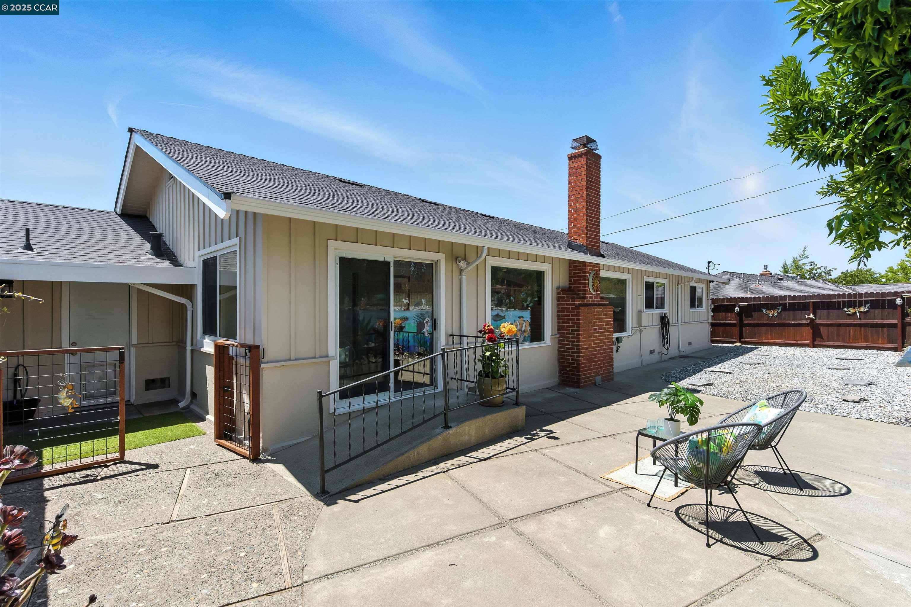 Detail Gallery Image 28 of 38 For 1201 Valle Vista Ave, Vallejo,  CA 94589-2826 - 3 Beds | 2 Baths